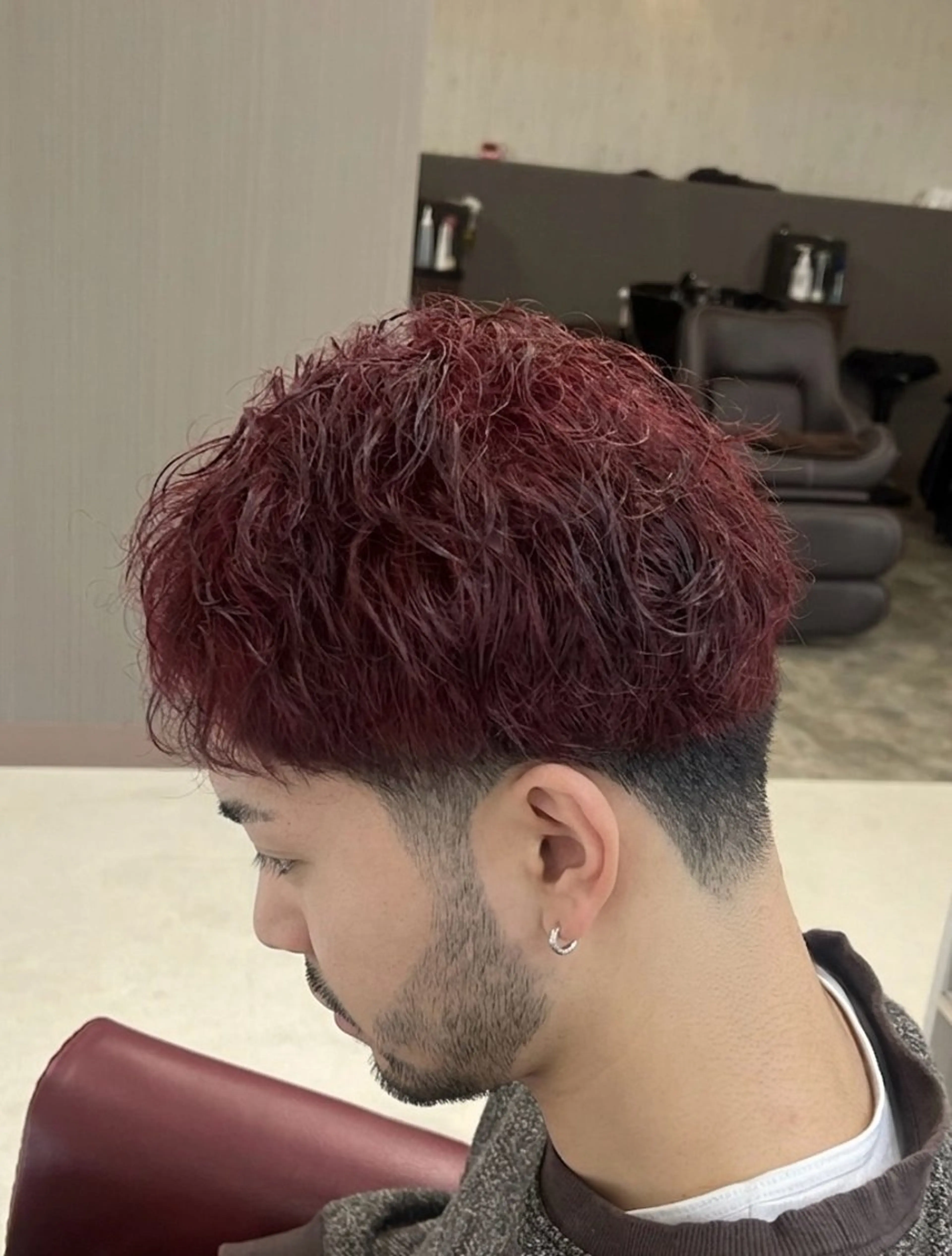 ショート カラー メンズ ボルドーカラー レッドカラー KEN 🌟のヘアスタイル