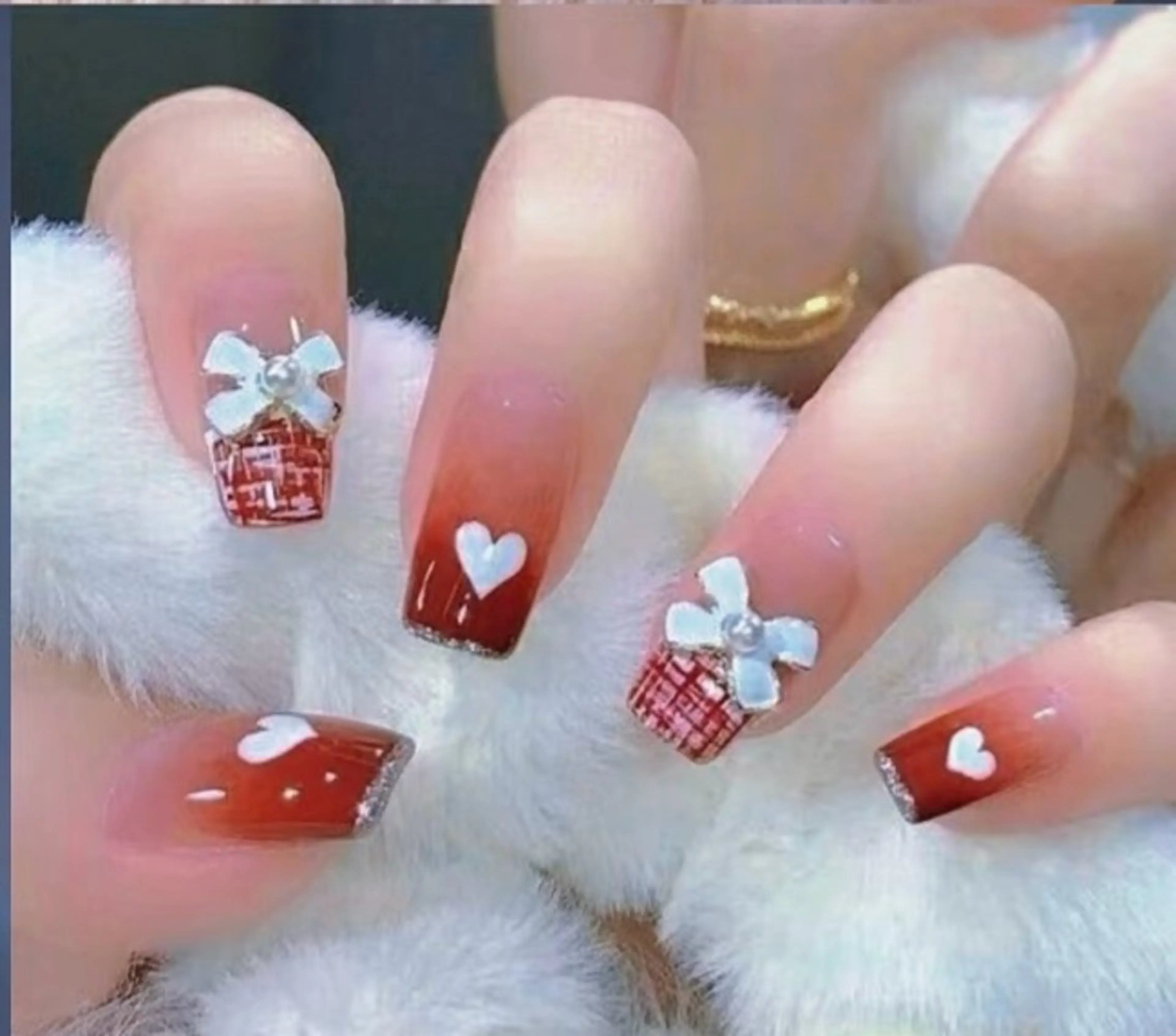 ネイル ハンドネイル H3 Nail Tsuki🦋💙のネイルデザイン