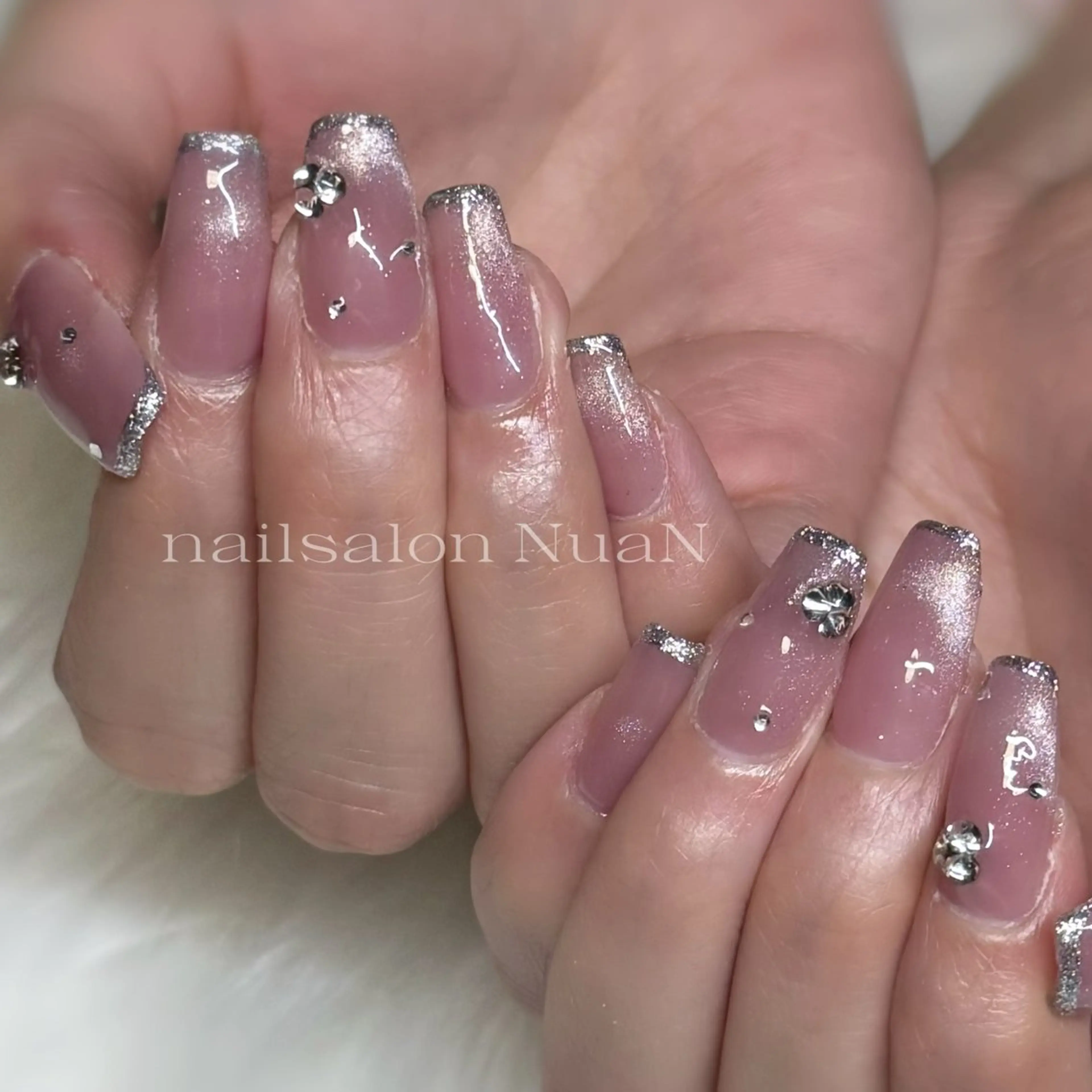 ネイル ハンドネイル NuaN 名城線黒川駅徒歩3分のネイルデザイン