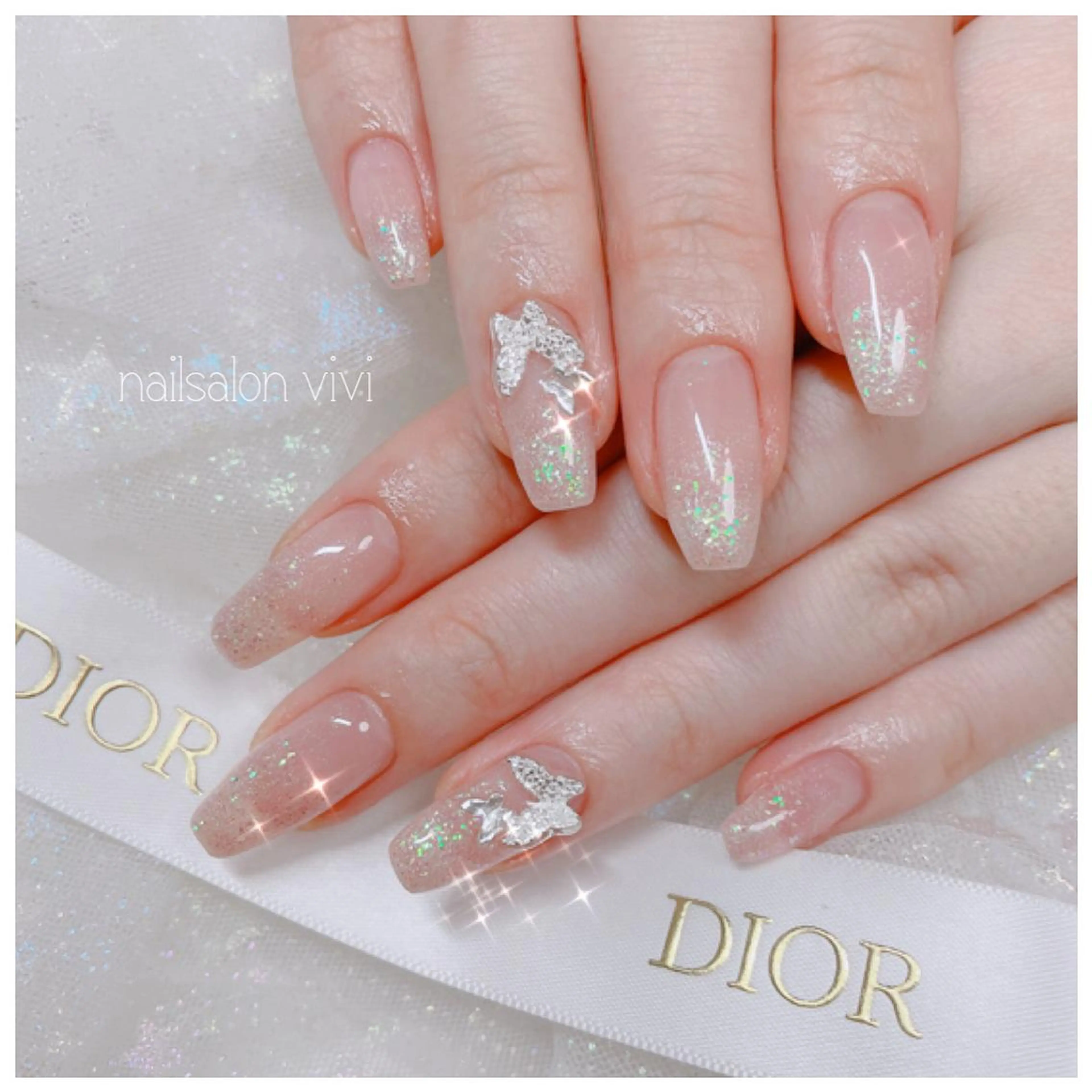 ネイル ＶＩＶＩ nailsalonのネイルデザイン