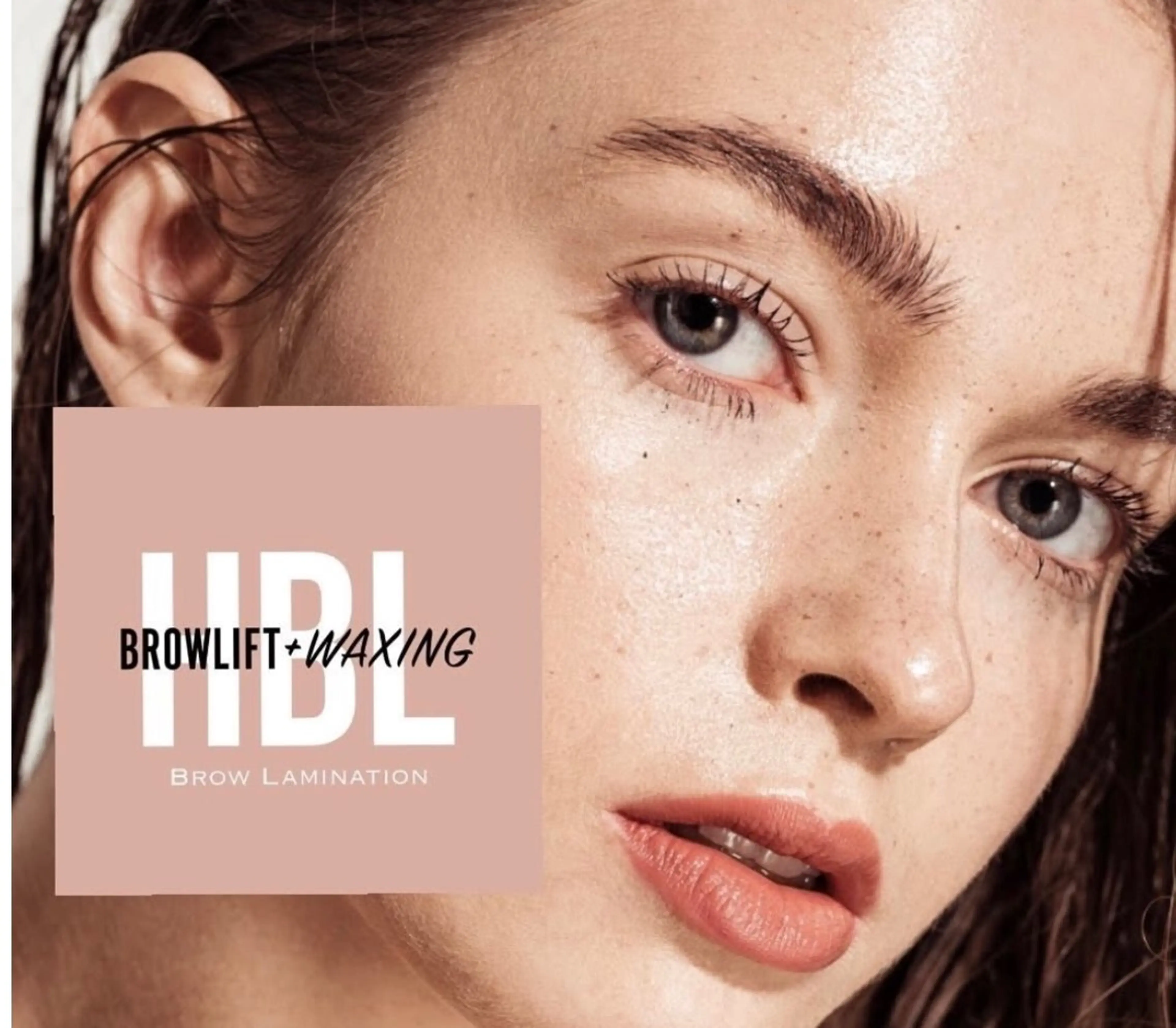 アイブロウ eyeslon　PURE所属・pure 白崎のマツエク・マツパデザイン