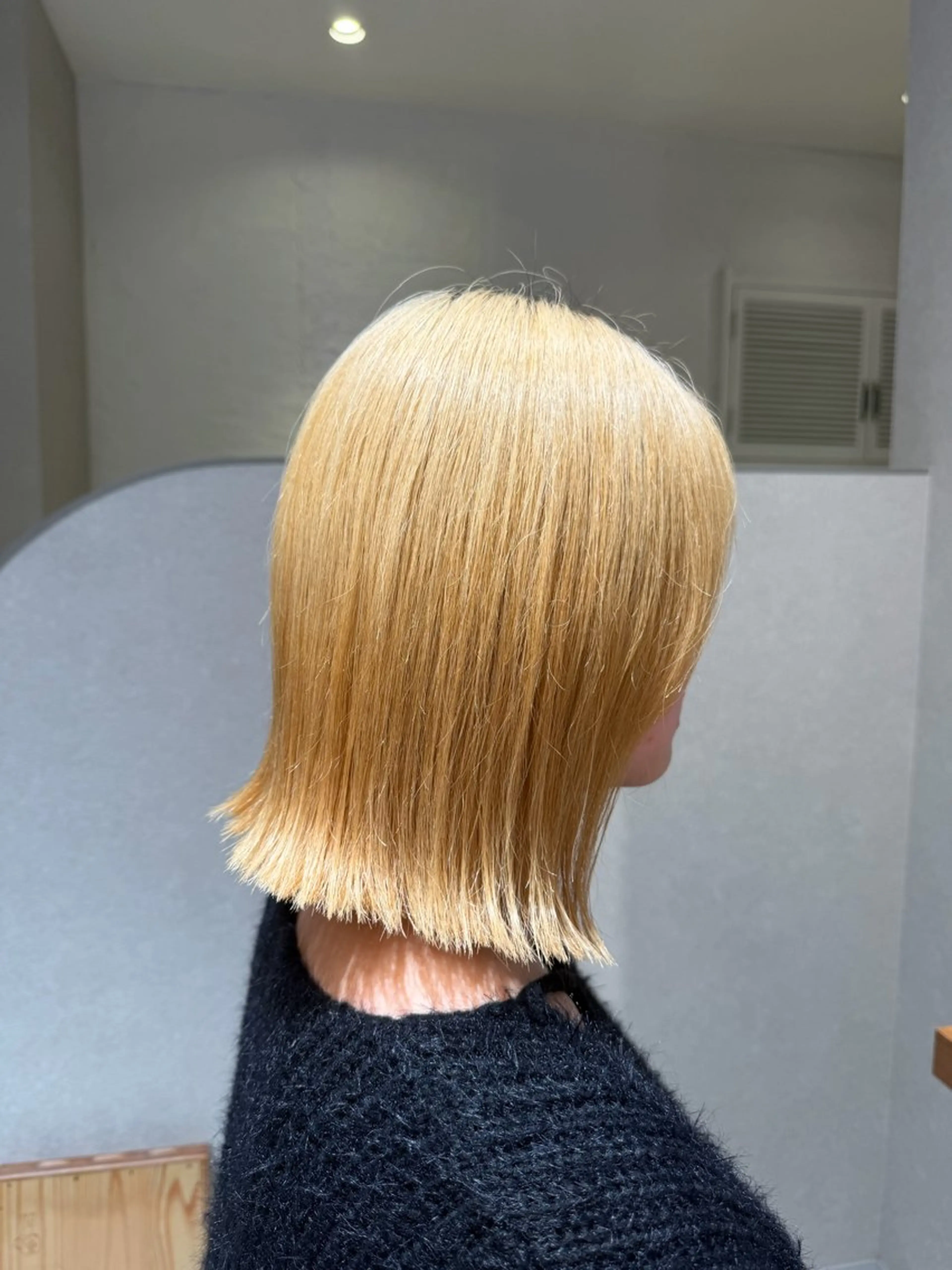 ミディアム ボブ カット トリートメント LOVESTOIKE 井上つぐみ/透明感のヘアスタイル