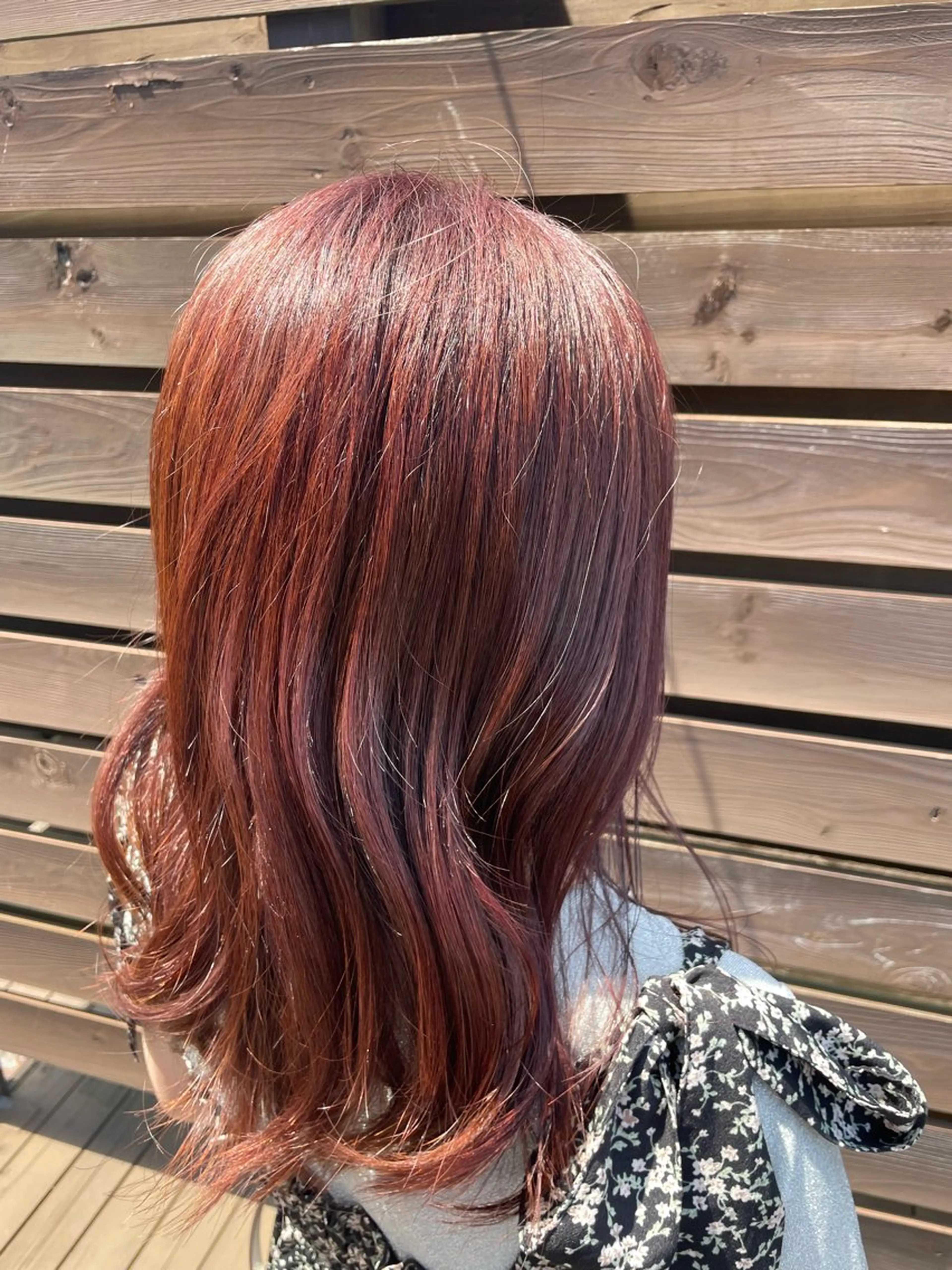 セミロング カラー 梨子🐣艶カラー🌈 ダメージレス💖のヘアスタイル