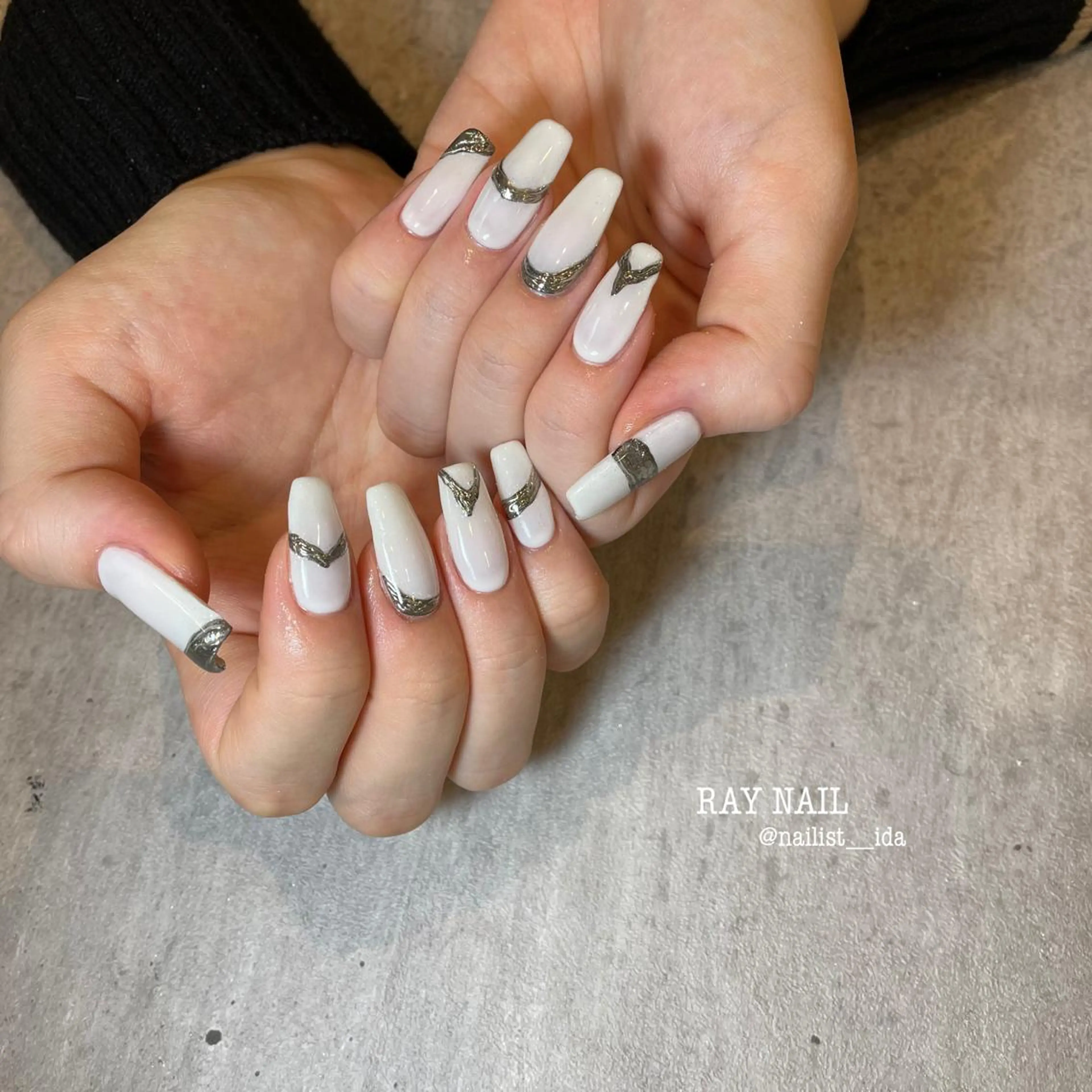 ネイル アートネイル ミラーネイル Arowa 伊田のネイルデザイン