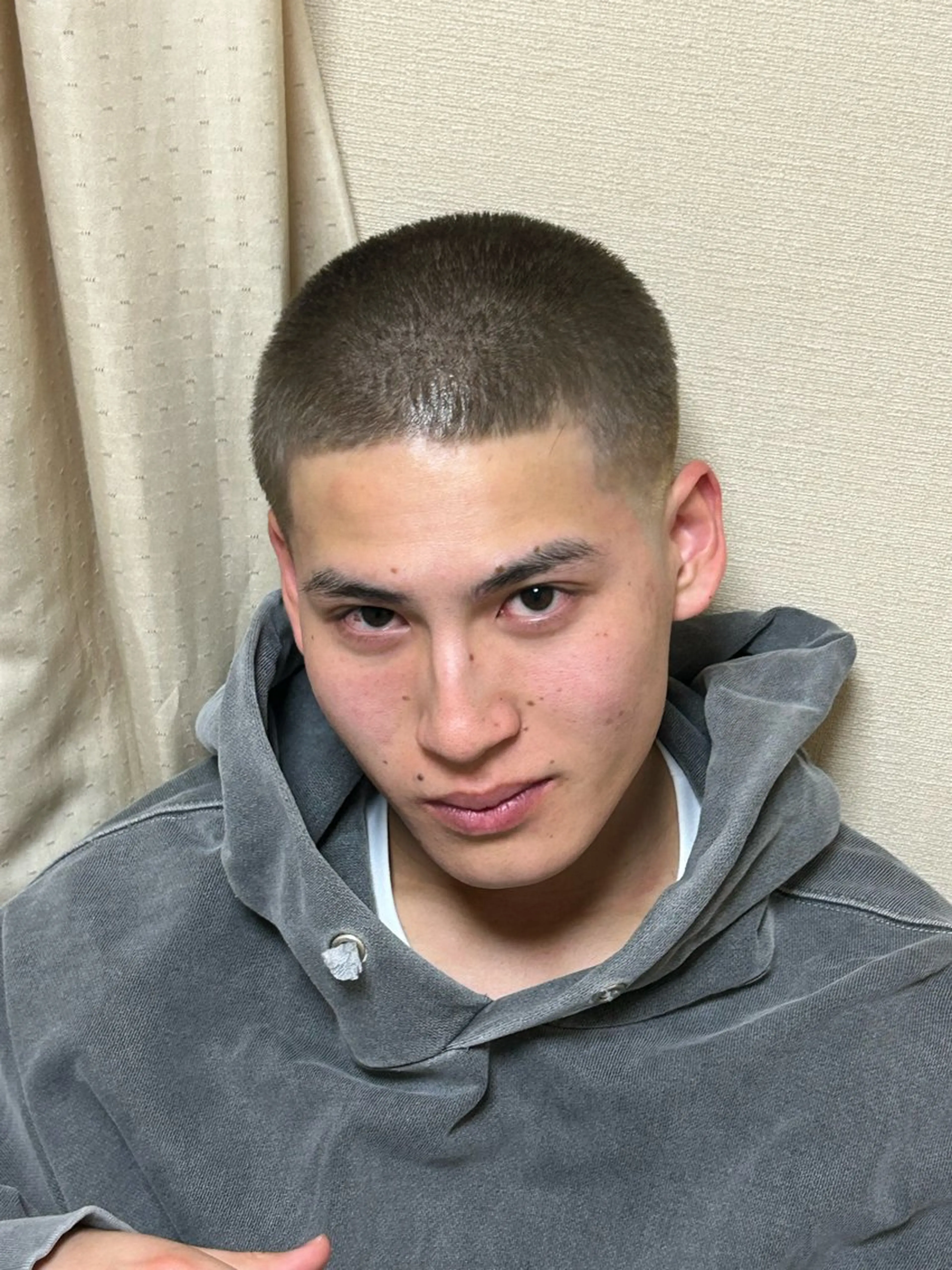 ショート 須原 永紳のヘアスタイル