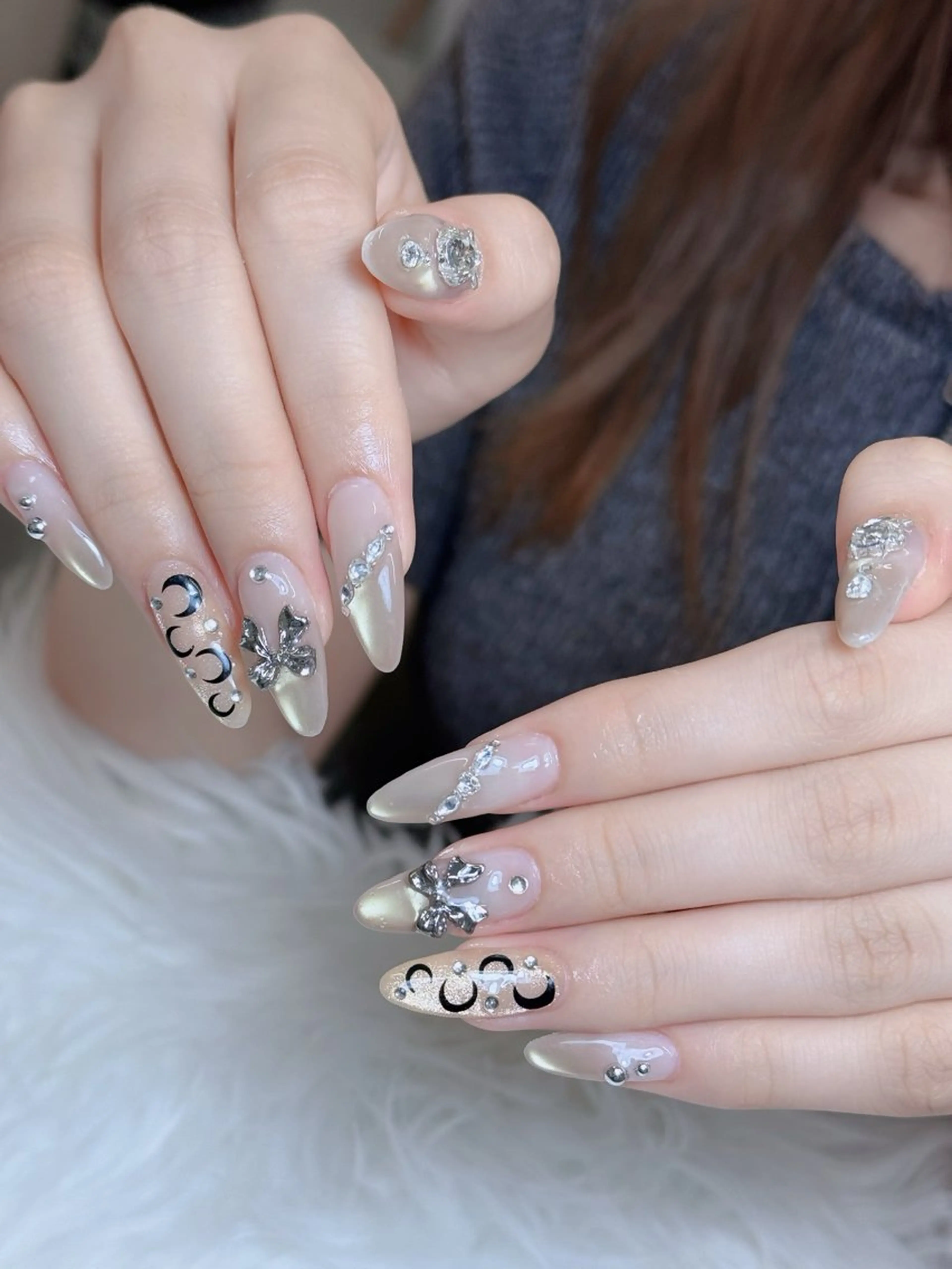 ネイル オーロラネイル チークネイル フットネイル フレンチネイル 韓国ネイル ハンドネイル Lumi Nail 新大久保3‘のネイルデザイン