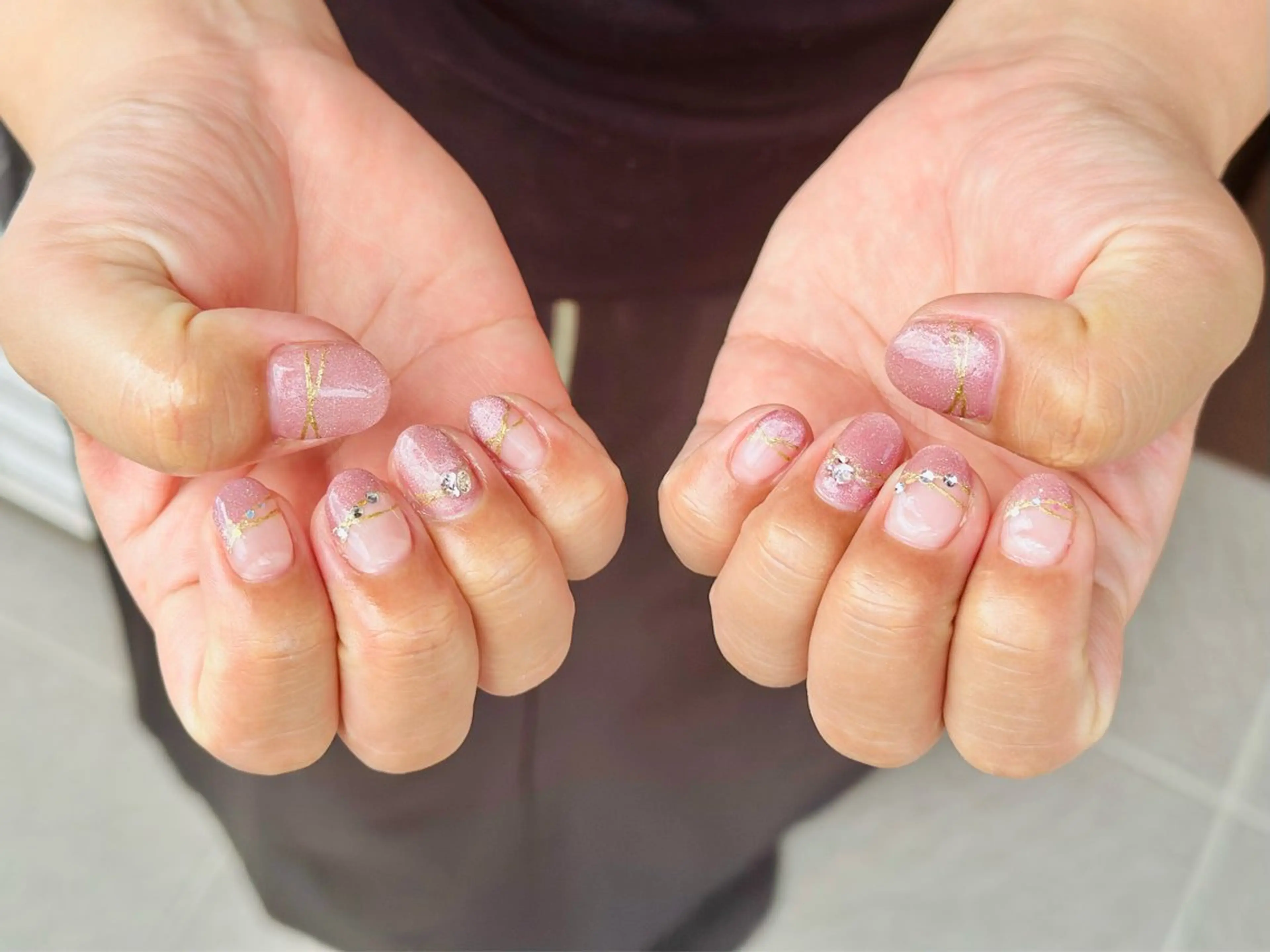 ネイル オレンジ ピンク nailsalon oluoluのネイルデザイン