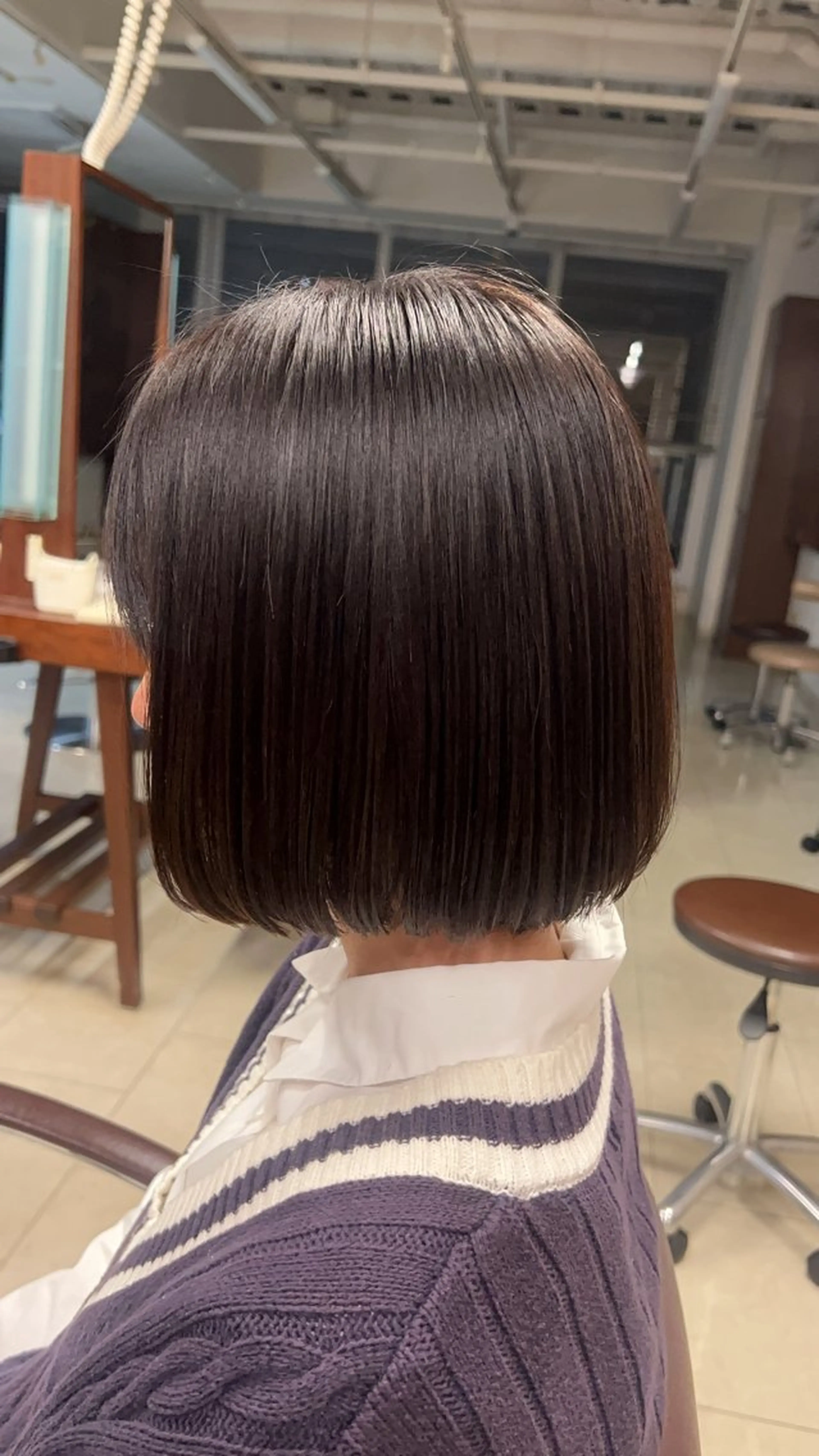 ショート ボブ 縮毛矯正 越納 陸のヘアスタイル