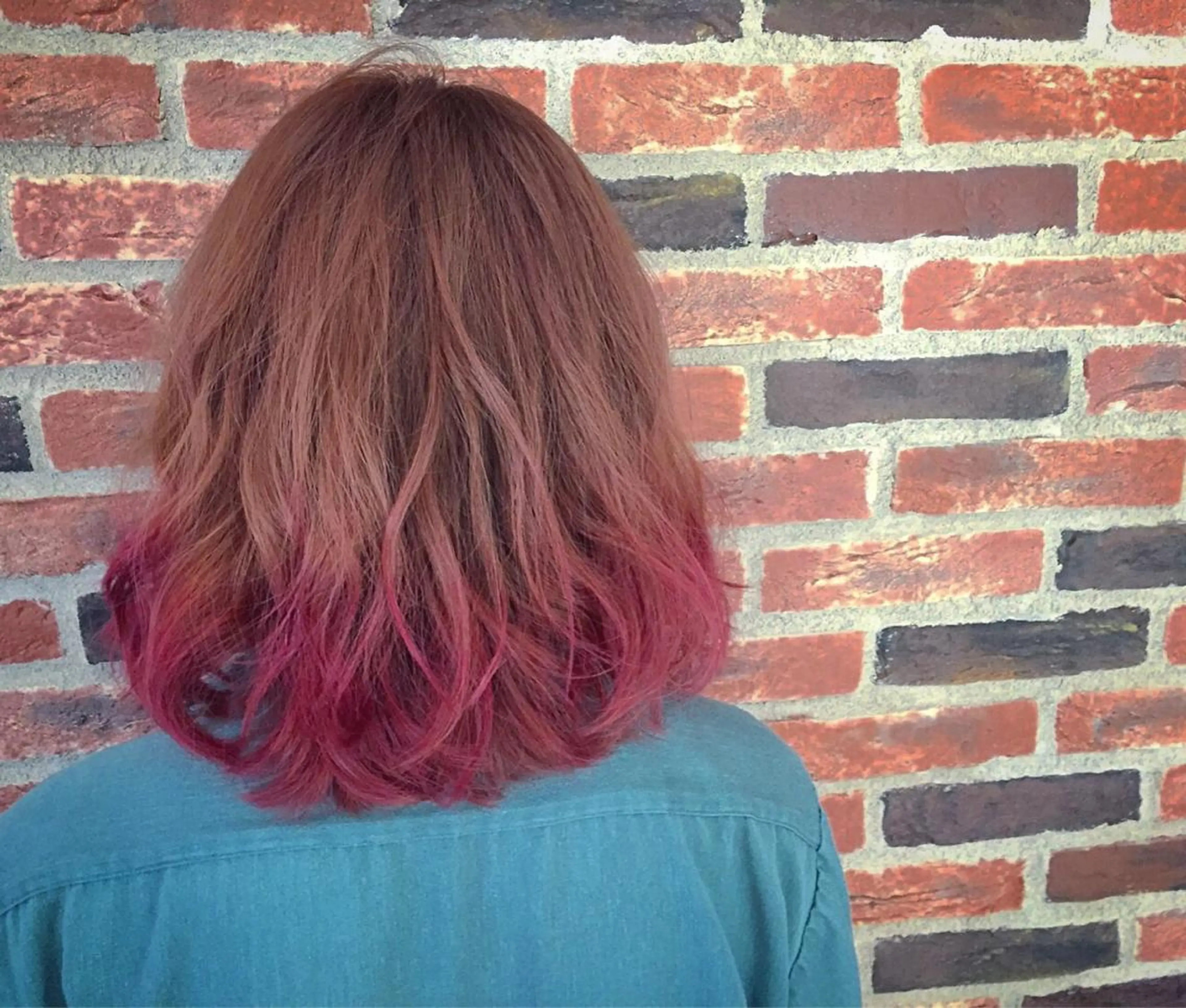 ミディアム セミロング カラー グラデーションカラー ピンクカラー Men's BIRTH by happiness 梅田中崎町店所属・メンズ特化美容師 カラー専門ぺーターのヘアスタイル