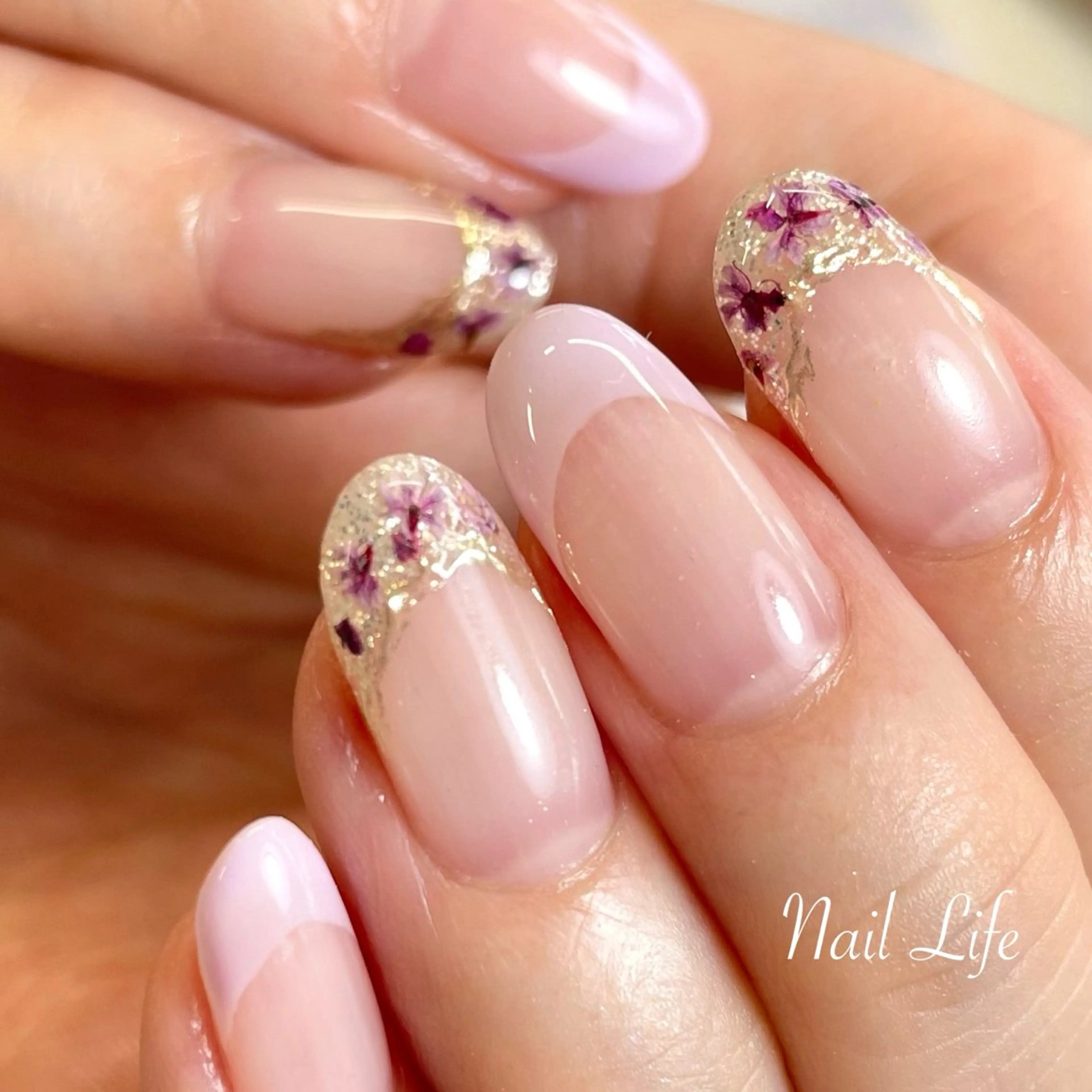 ネイル フラワーネイル フレンチネイル パープル 大嶋 めぐみのネイルデザイン