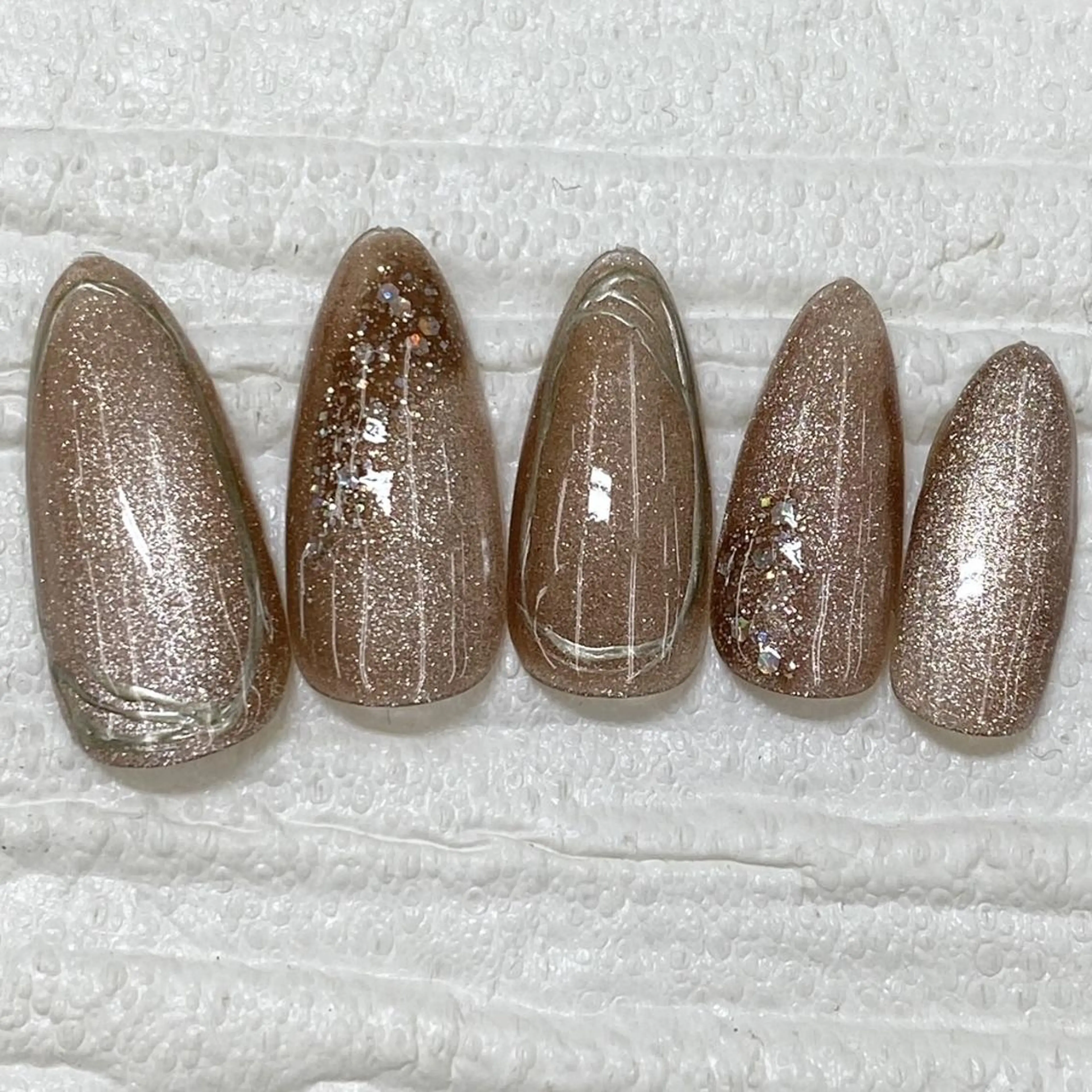 ネイル Nail salon Honey Beeのネイルデザイン