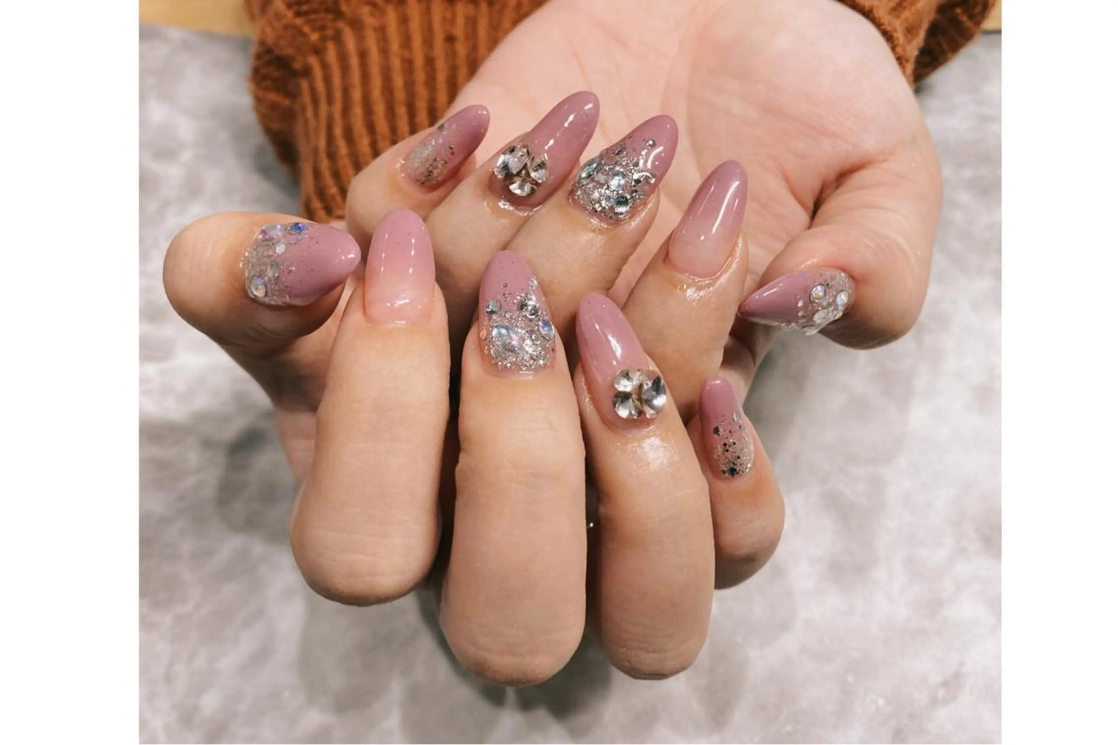 ネイル ハンドネイル NAIL Salon IP所属・長谷川 奈緒美のネイルデザイン