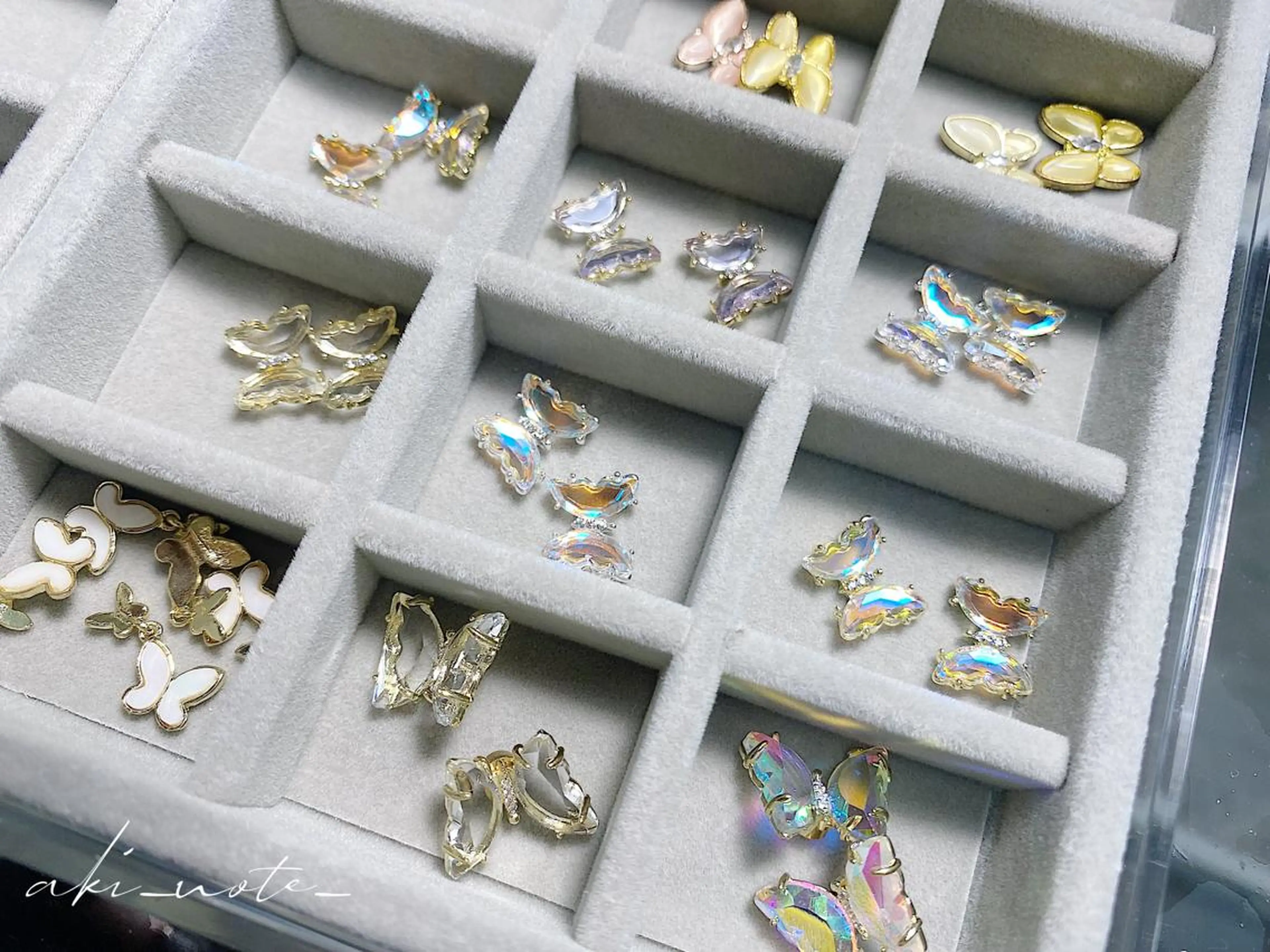 ネイル ハンドネイル フットネイル GRANDE大須 栄/店長 aki🌙のネイルデザイン