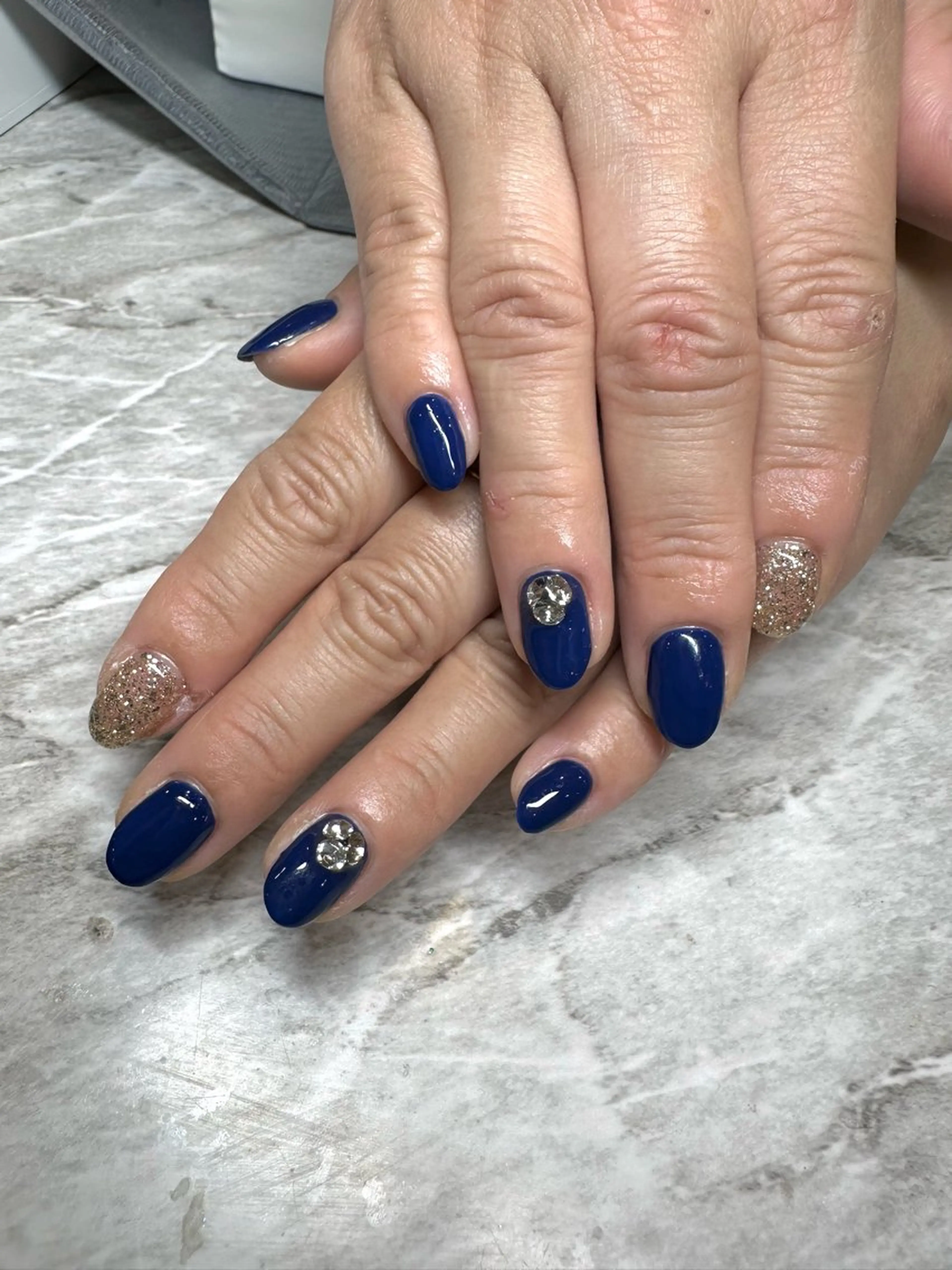 ネイル ジェルネイル ネイビー TRU NAIL&EYEゆめが丘ソラトス店所属・ɴᴀɪʟɪSᴛ く~🐻❄️のネイルデザイン