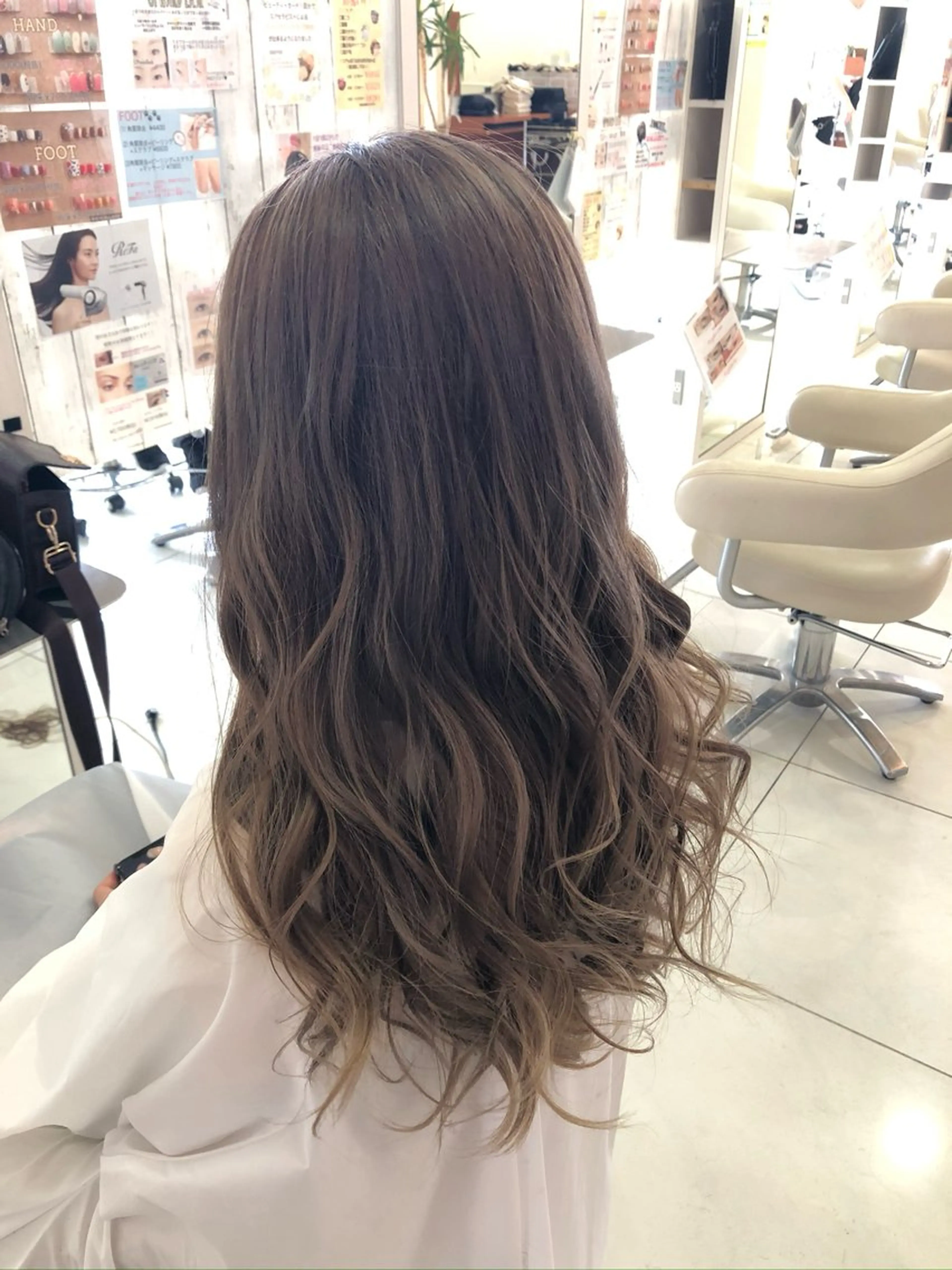 ロング 後藤 佳世のヘアスタイル