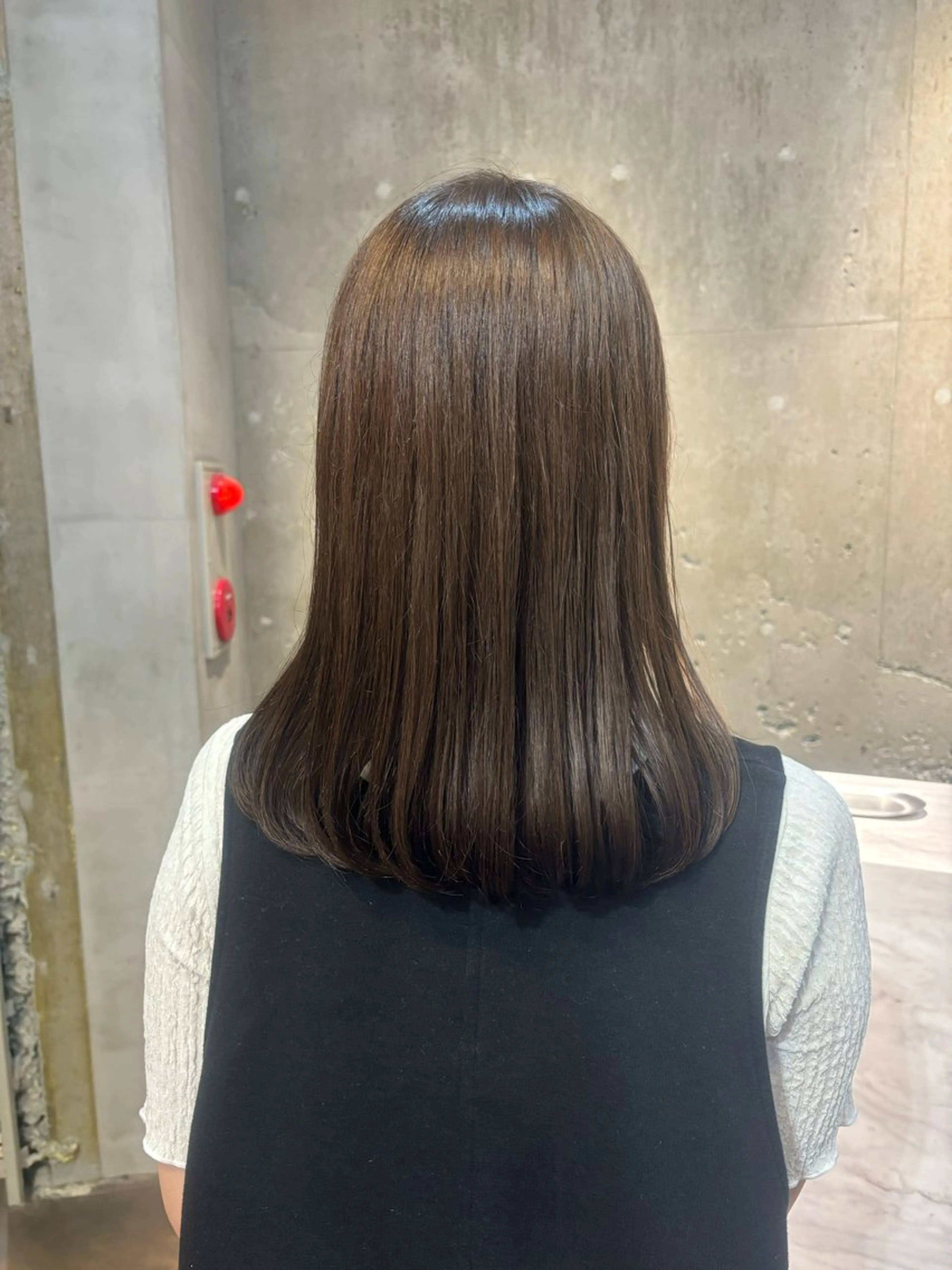 ミディアム カラー アッシュ アッシュブラウン ブラウンカラー パーマ、ストレート 🫧ちひろ🫧のヘアスタイル