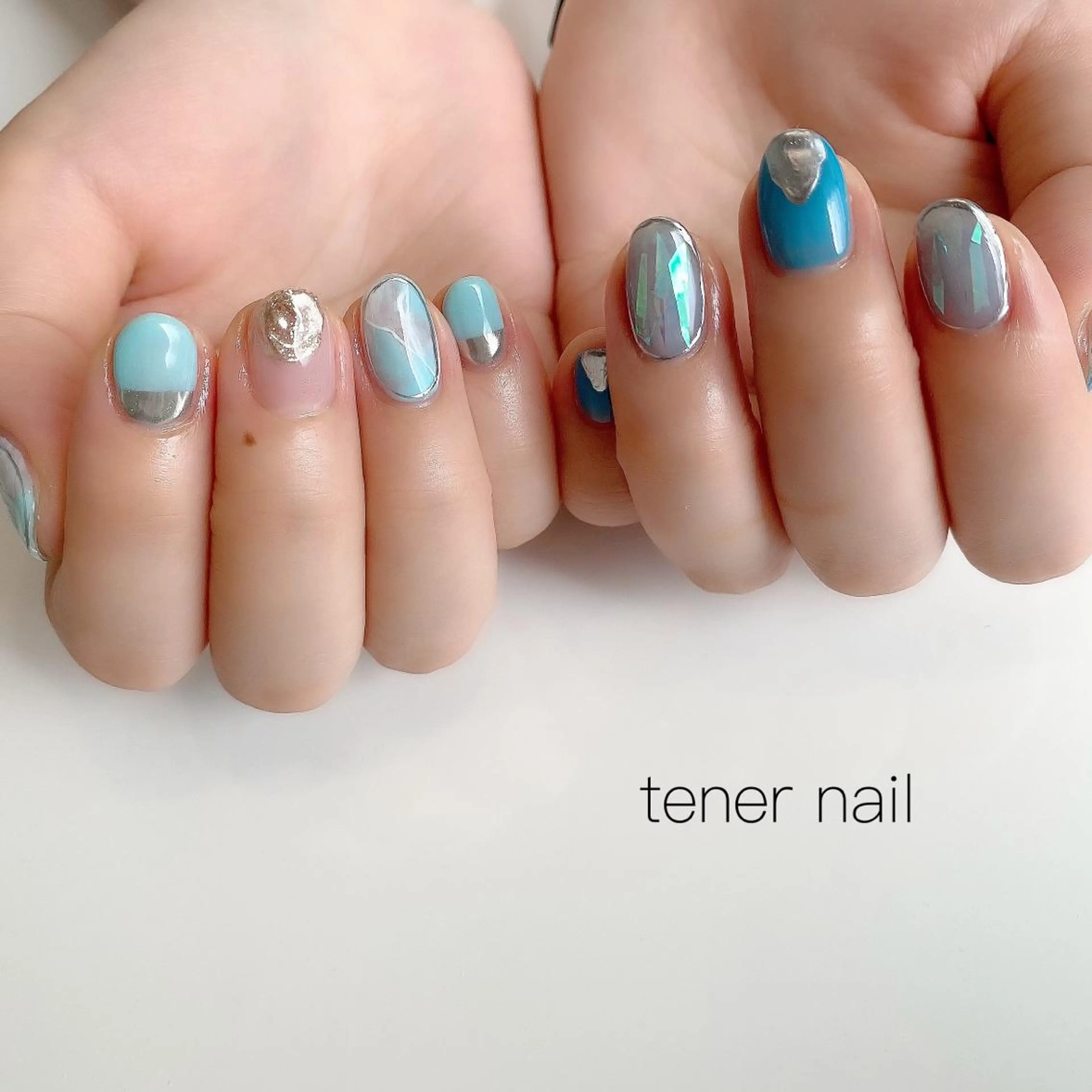 ネイル ブルー ニュアンスネイル tener  nail  テネルネイル所属・テネルネイル tener nailのネイルデザイン