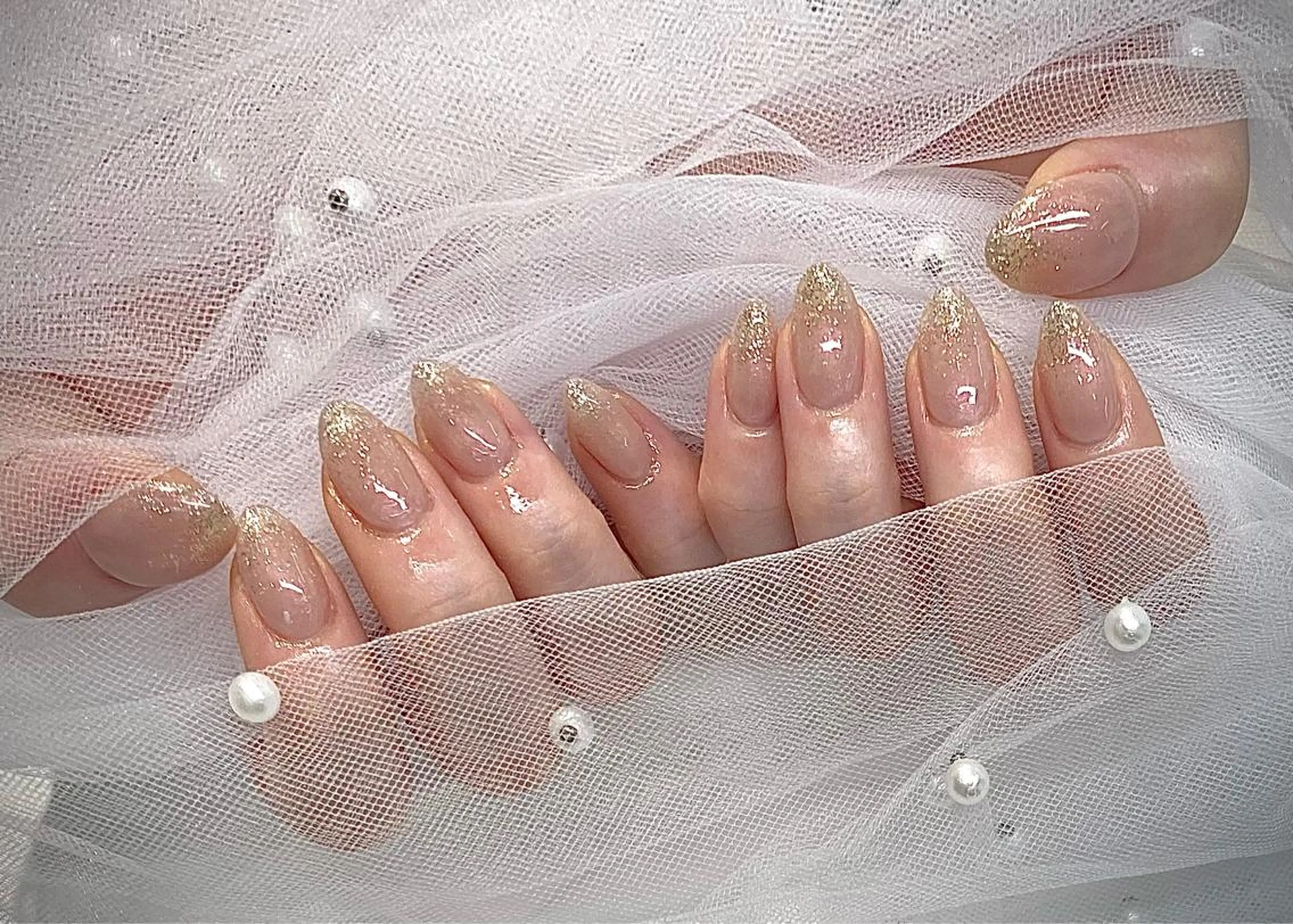 ネイル I-nailロング /ワンホン/キラキラのネイルデザイン