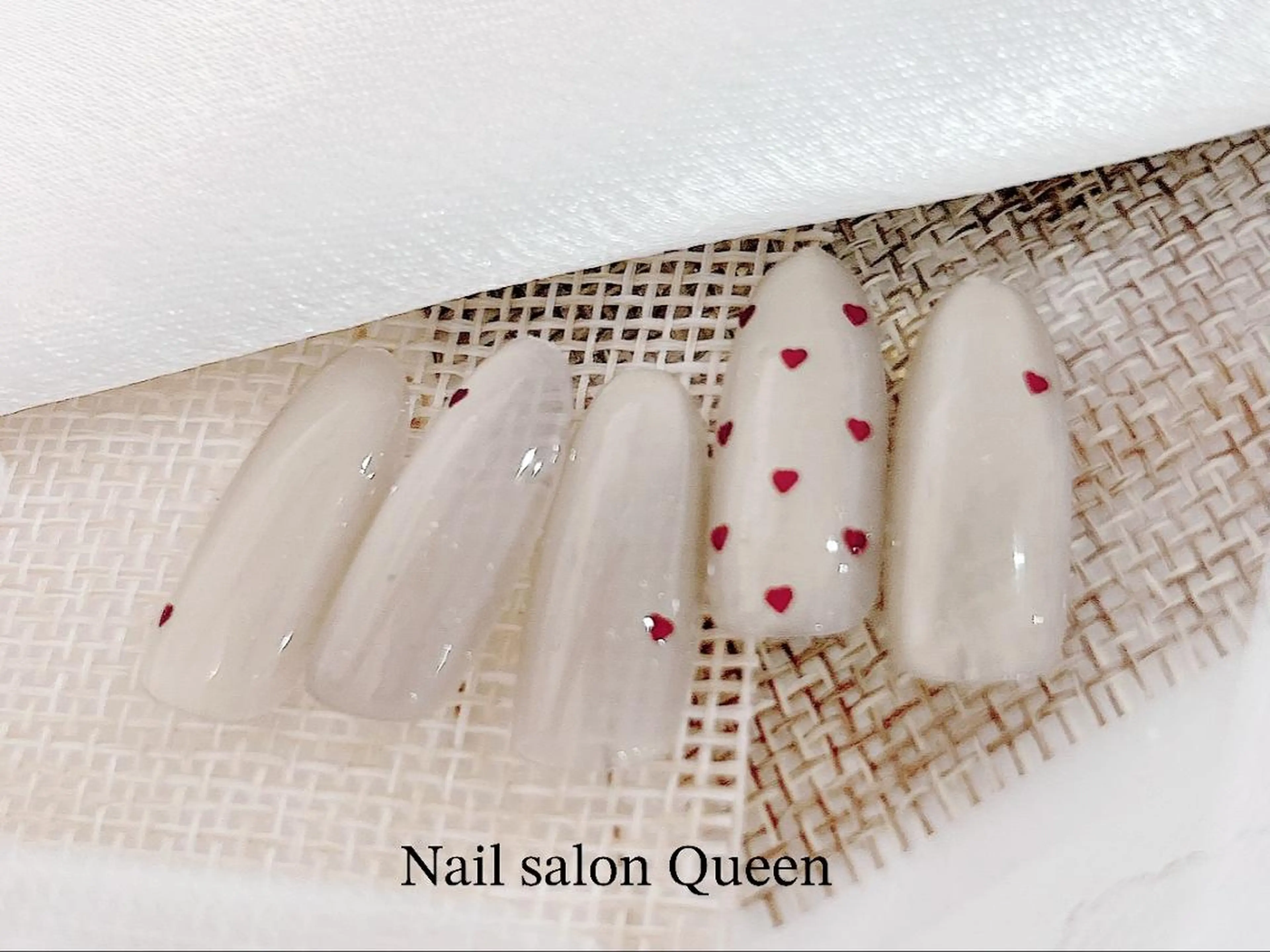 ネイル ハンドネイル ネイルサロンクイーン 中野のネイルデザイン