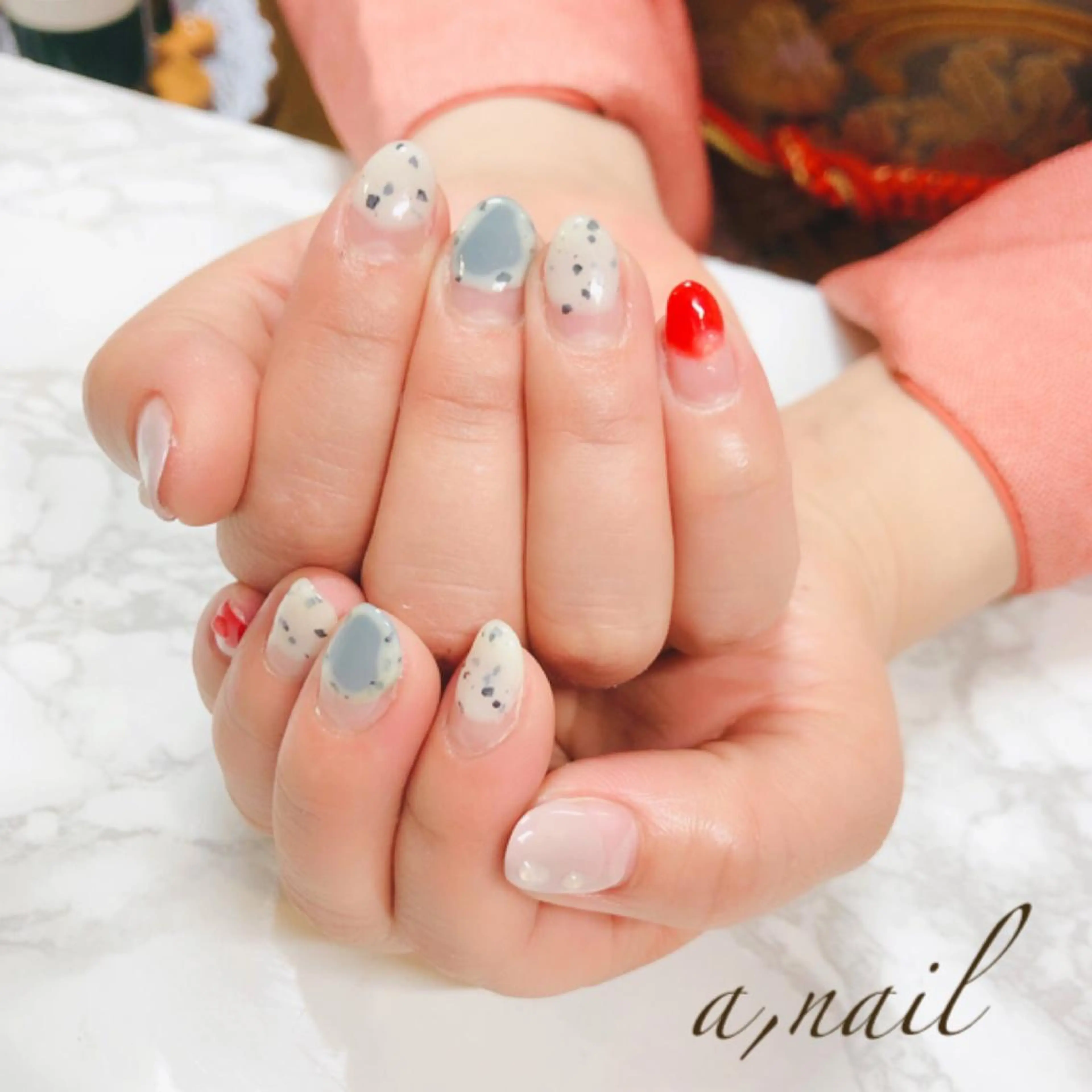 ネイル フットネイル フレンチネイル ジェルネイル グラデーション ラメ(グリッター) ハンドネイル ネイルサロン エーネイルのネイルデザイン