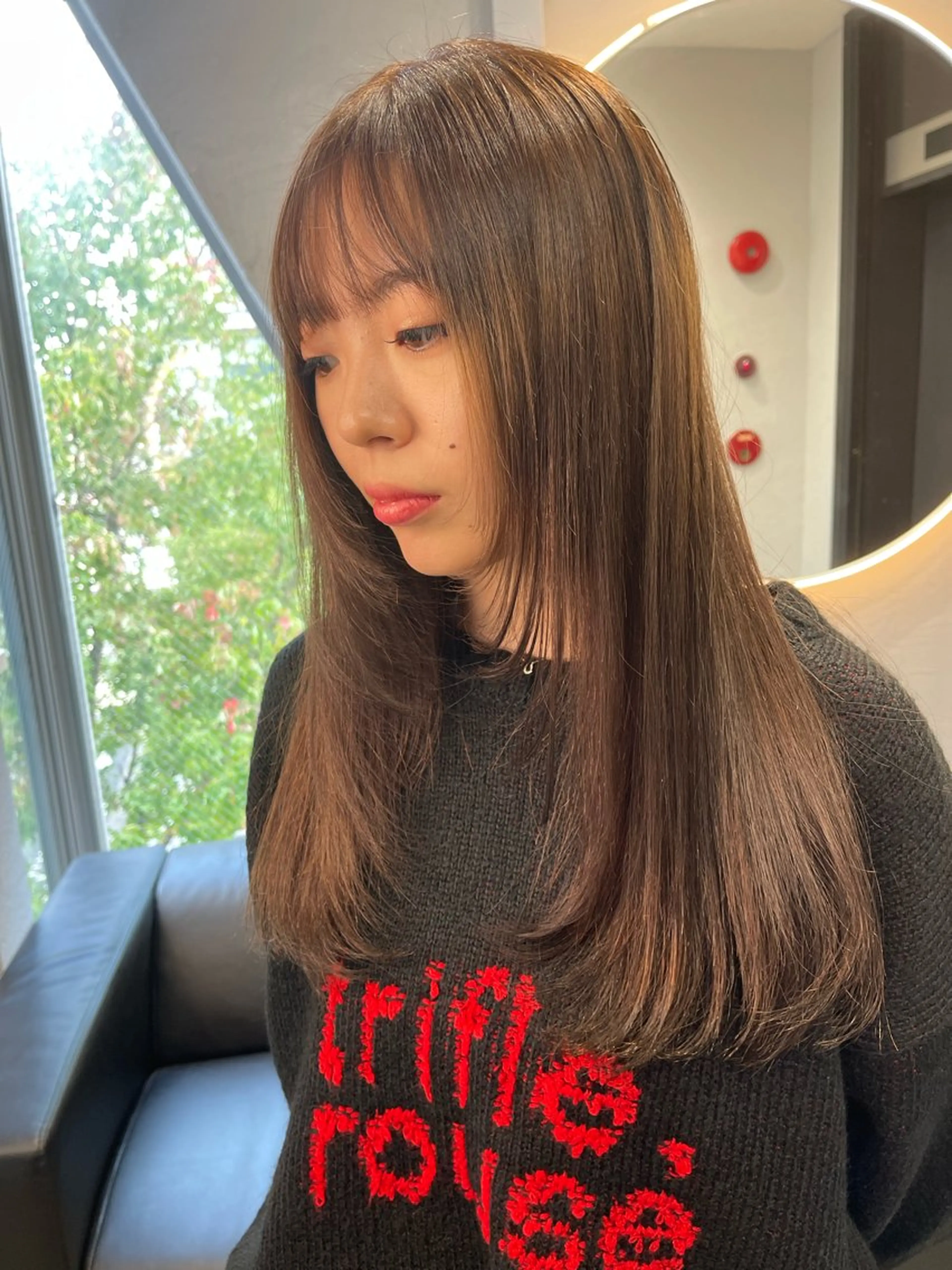 ロング カラー ブリーチ ケアブリーチ デザインカラー ダブルカラー イヤリングカラー TATSUブリーチ/ ミルクティーベージュのヘアスタイル