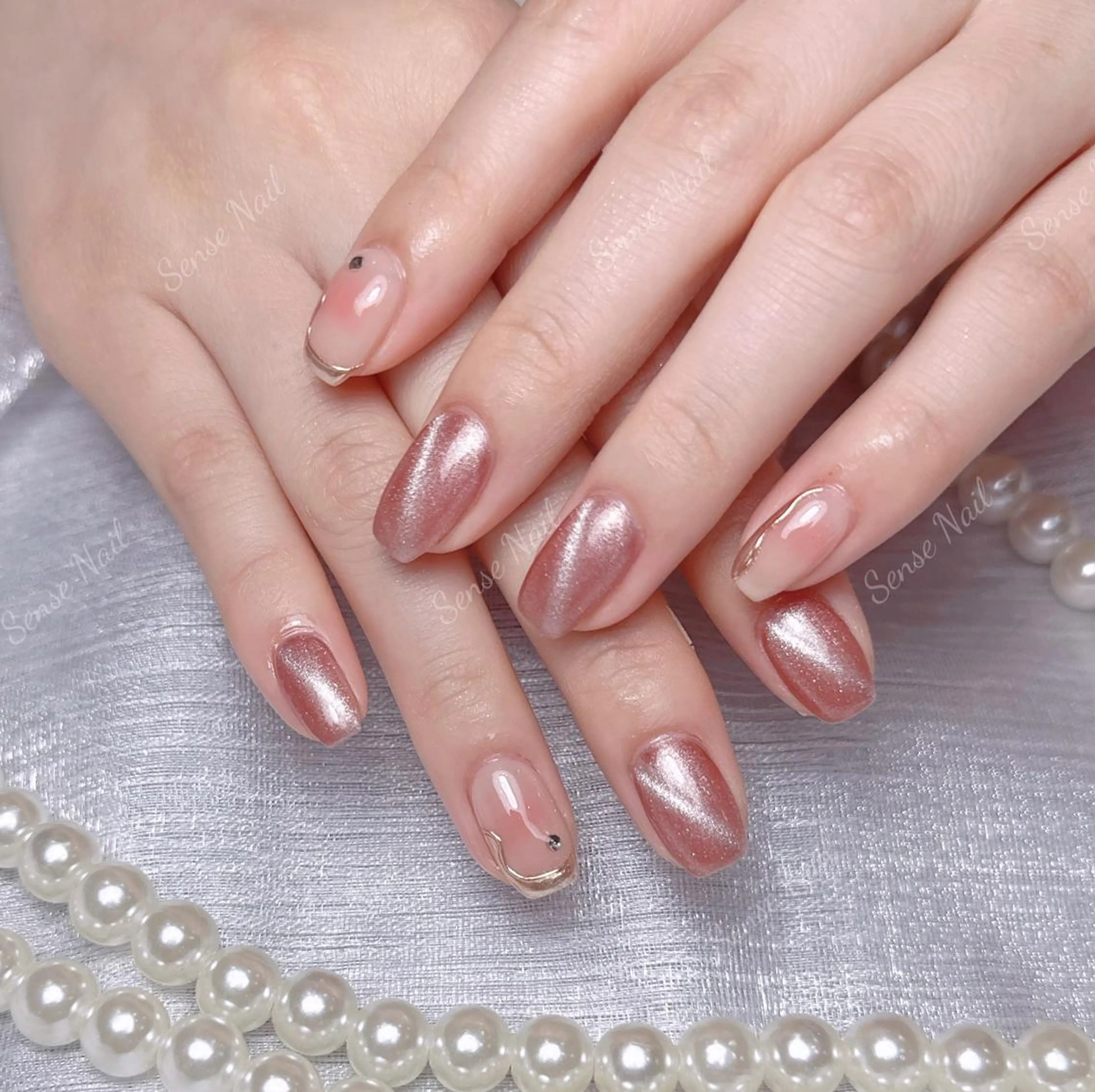 ネイル Queening 🦋のネイルデザイン