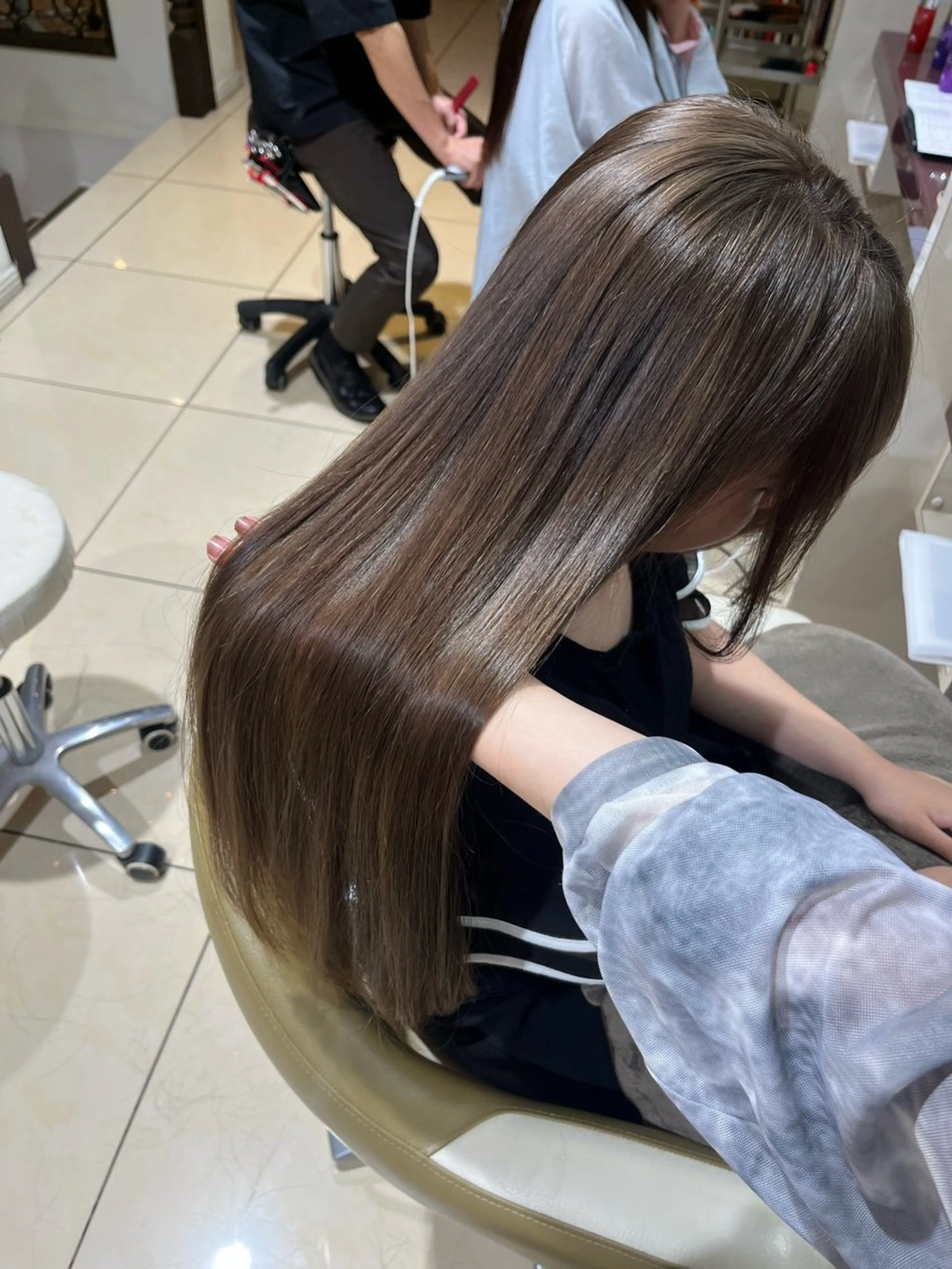 ロング カラー ヘアカラー 八重樫 夢愛のヘアスタイル