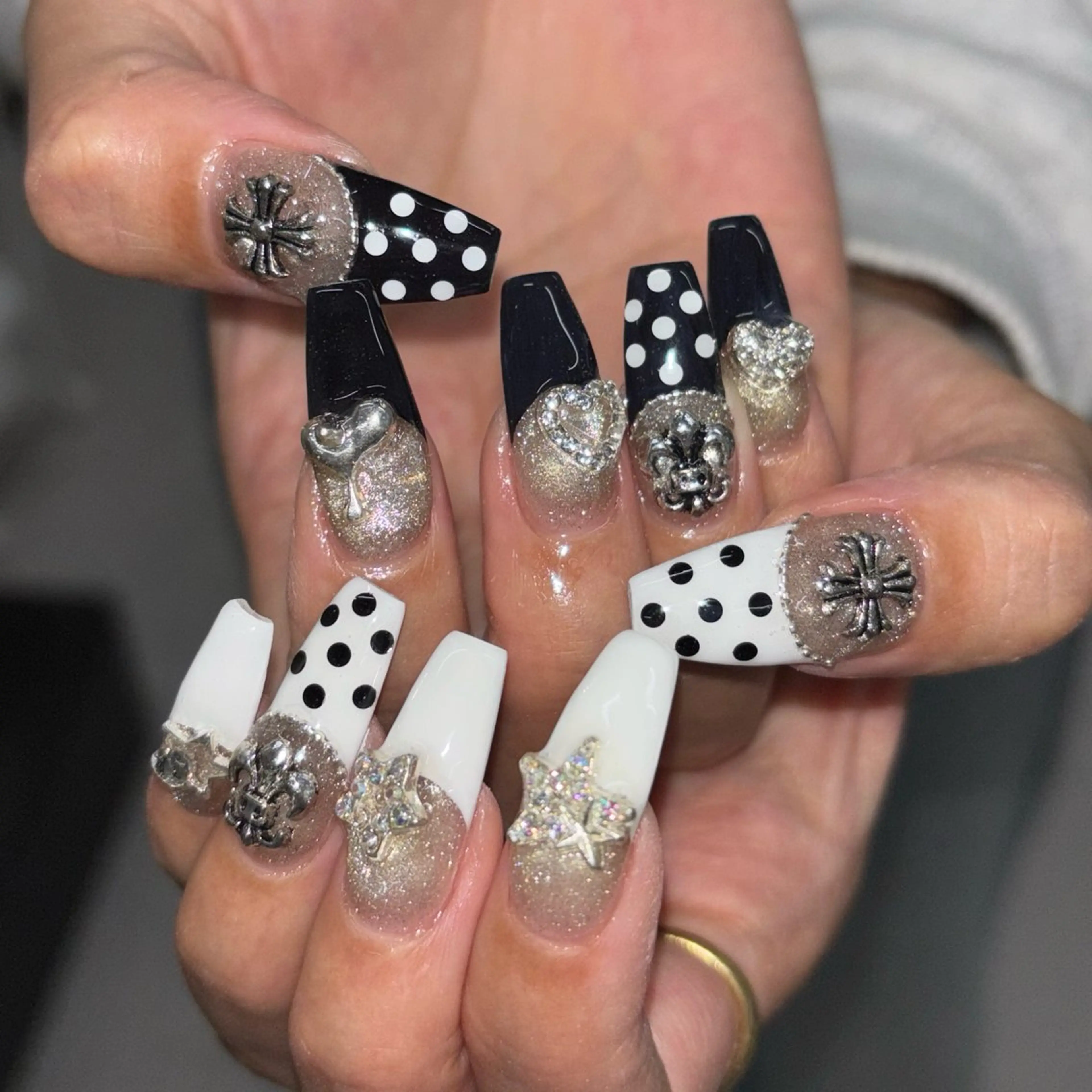 ネイル ハンドネイル schon所属・Schon Yuinaのネイルデザイン