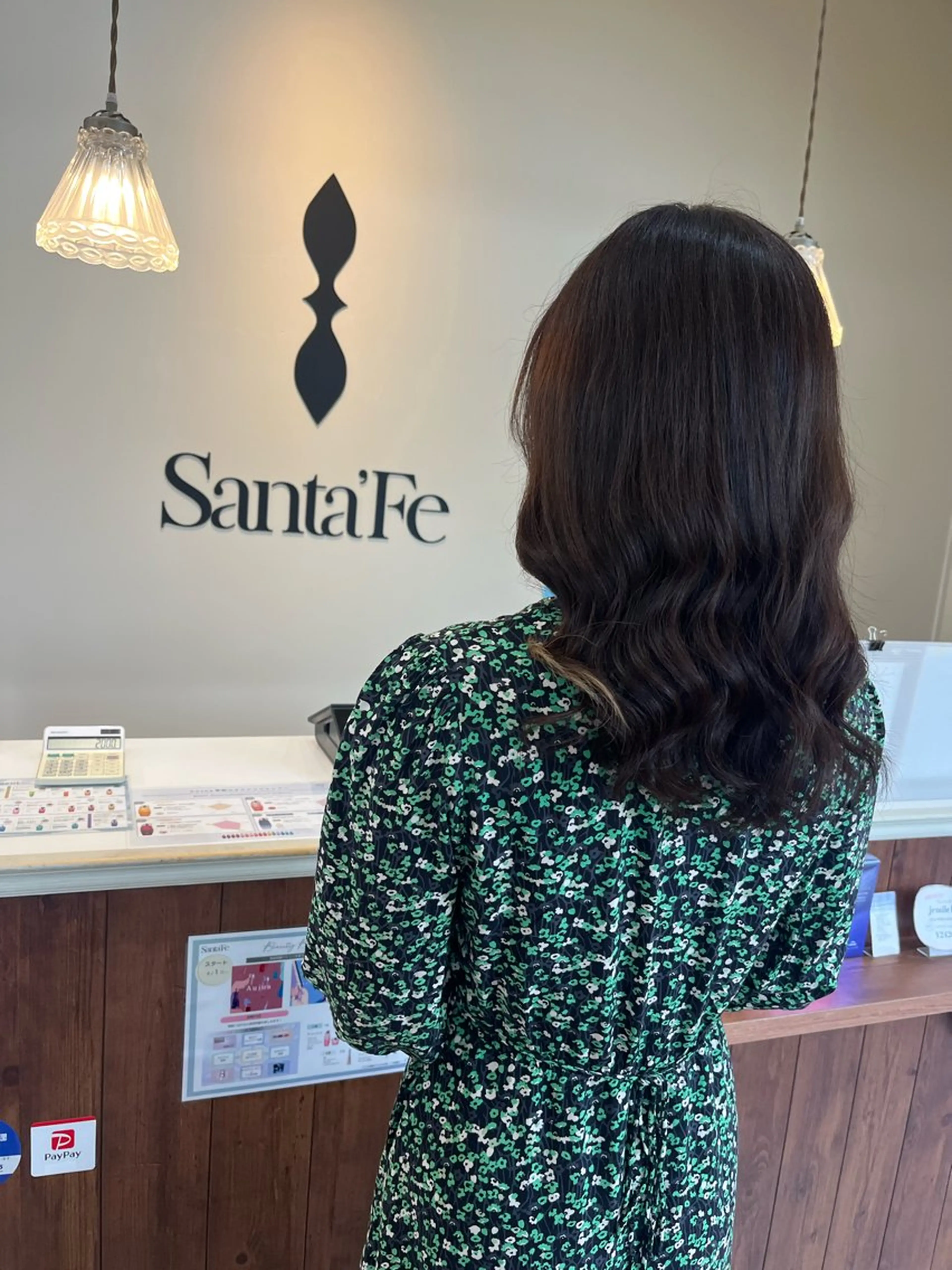 カラー 繁原 わかなのヘアスタイル