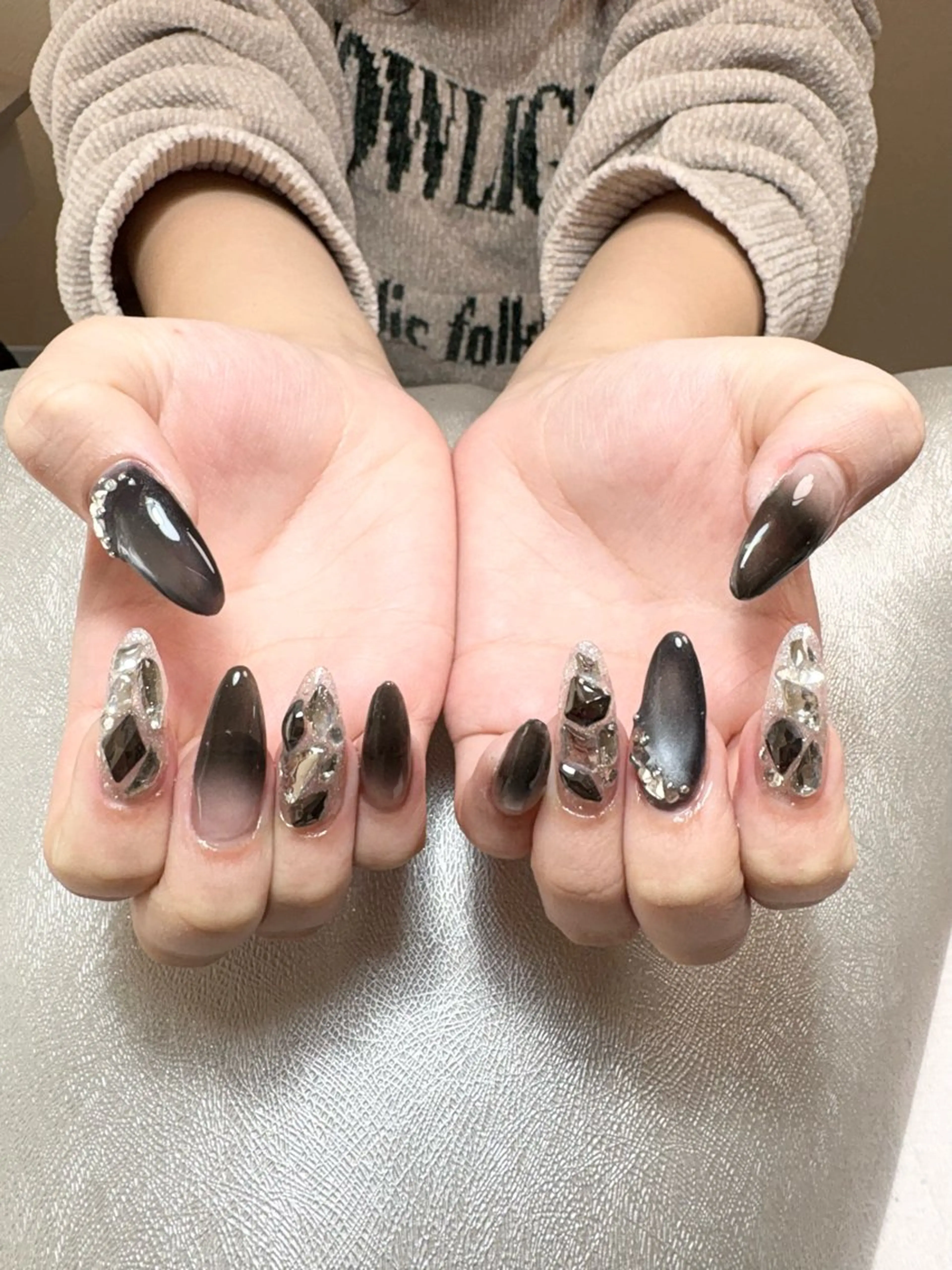 ネイル グラデーション マグネットネイル ハンドネイル ✨韓国✨nail salonLumieのネイルデザイン