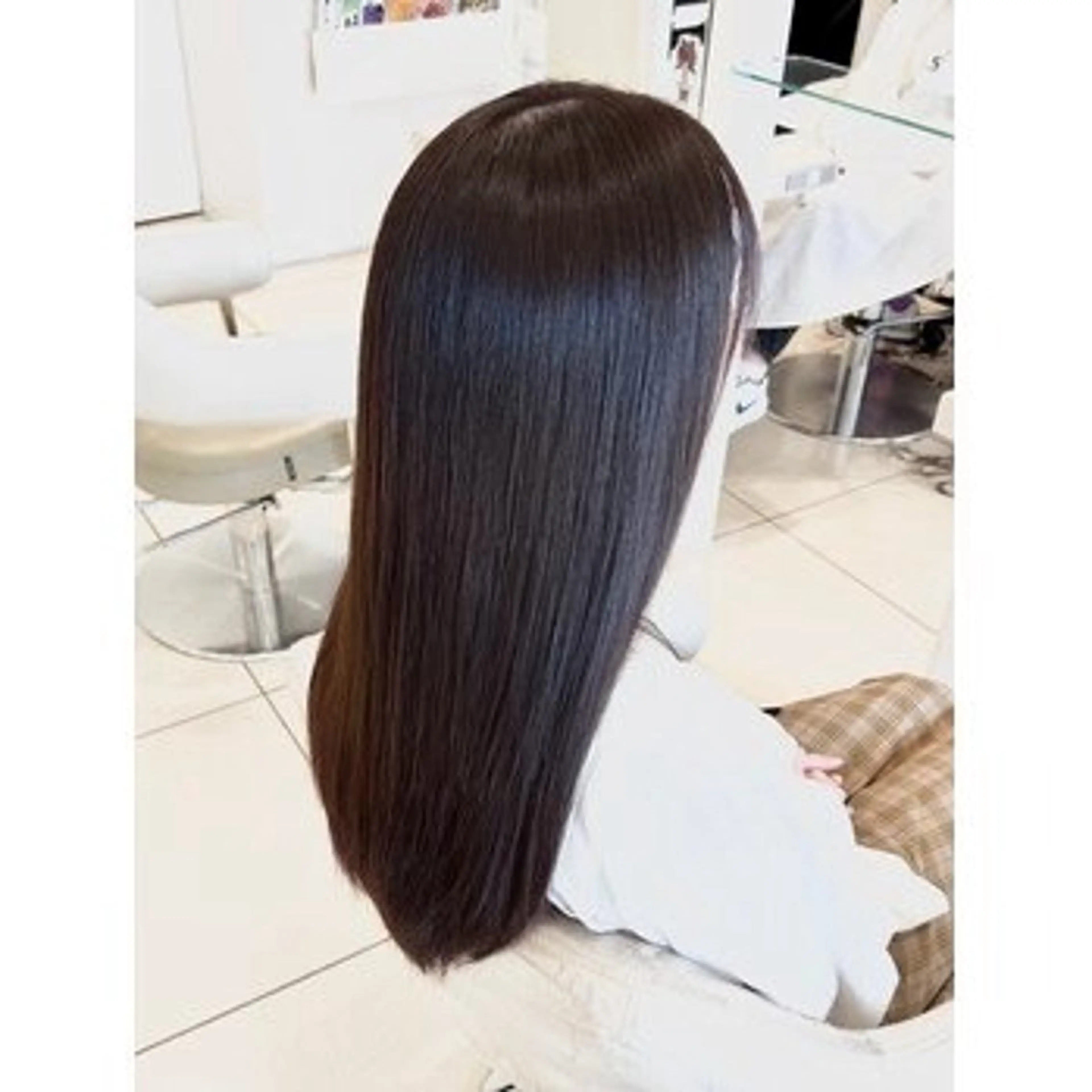 カット+顔周り縮毛矯正+2stepトリートメント🌈の写真