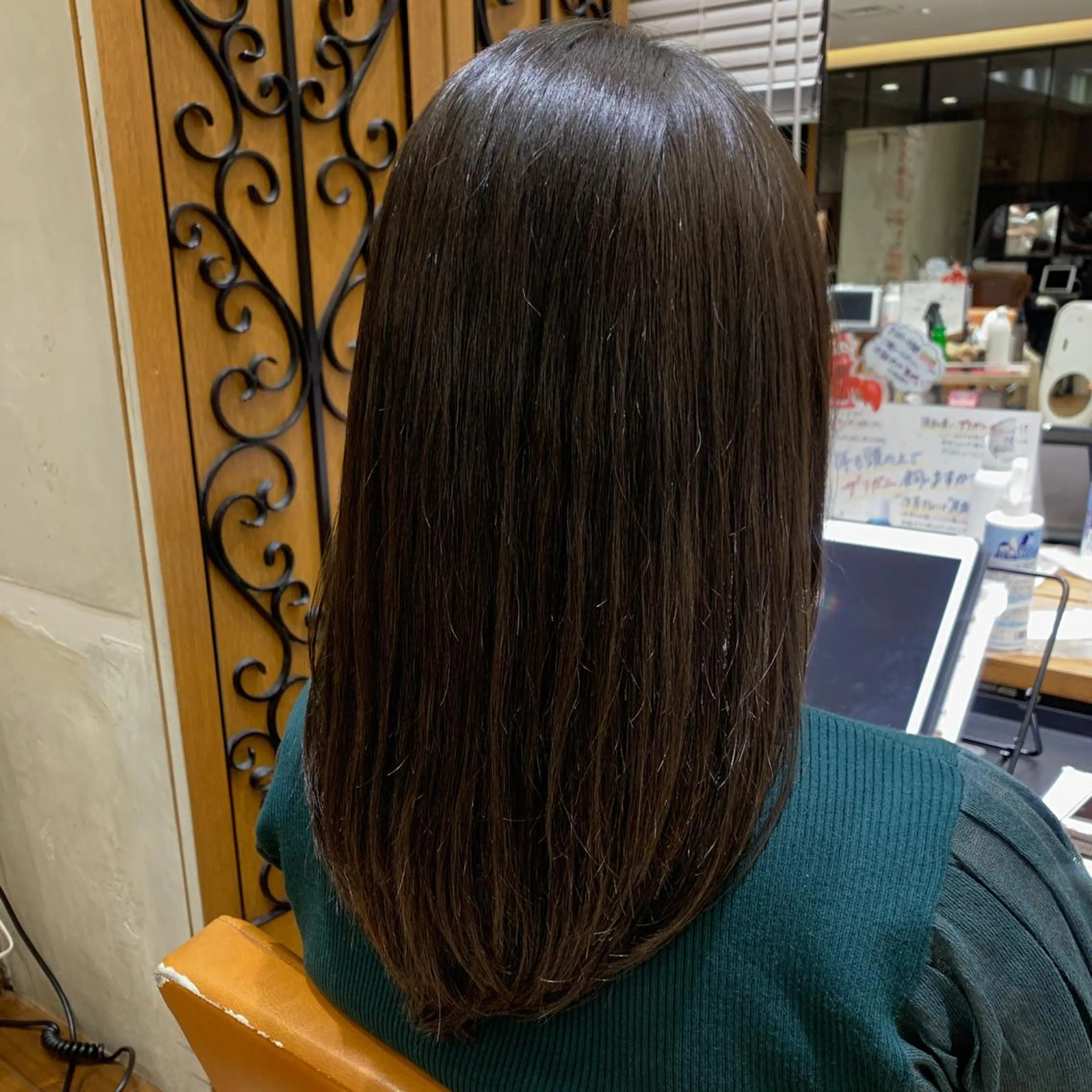 セミロング カット トリートメント 🧡くびれヘア/前髪 顔周り🧡久原結衣のヘアスタイル