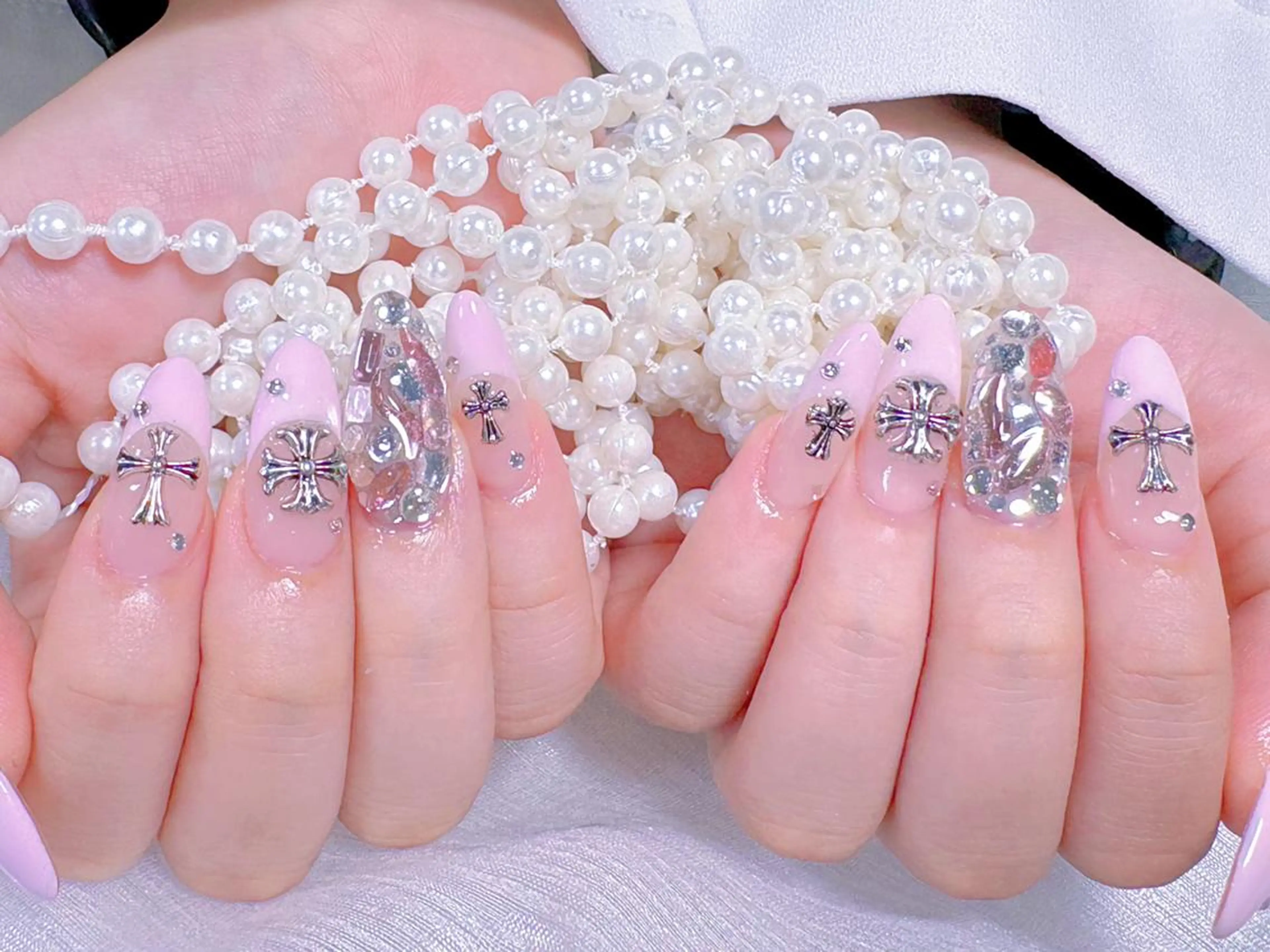 ネイル ハンドネイル 🎀鈴音🎀 ワンホンネイルのネイルデザイン