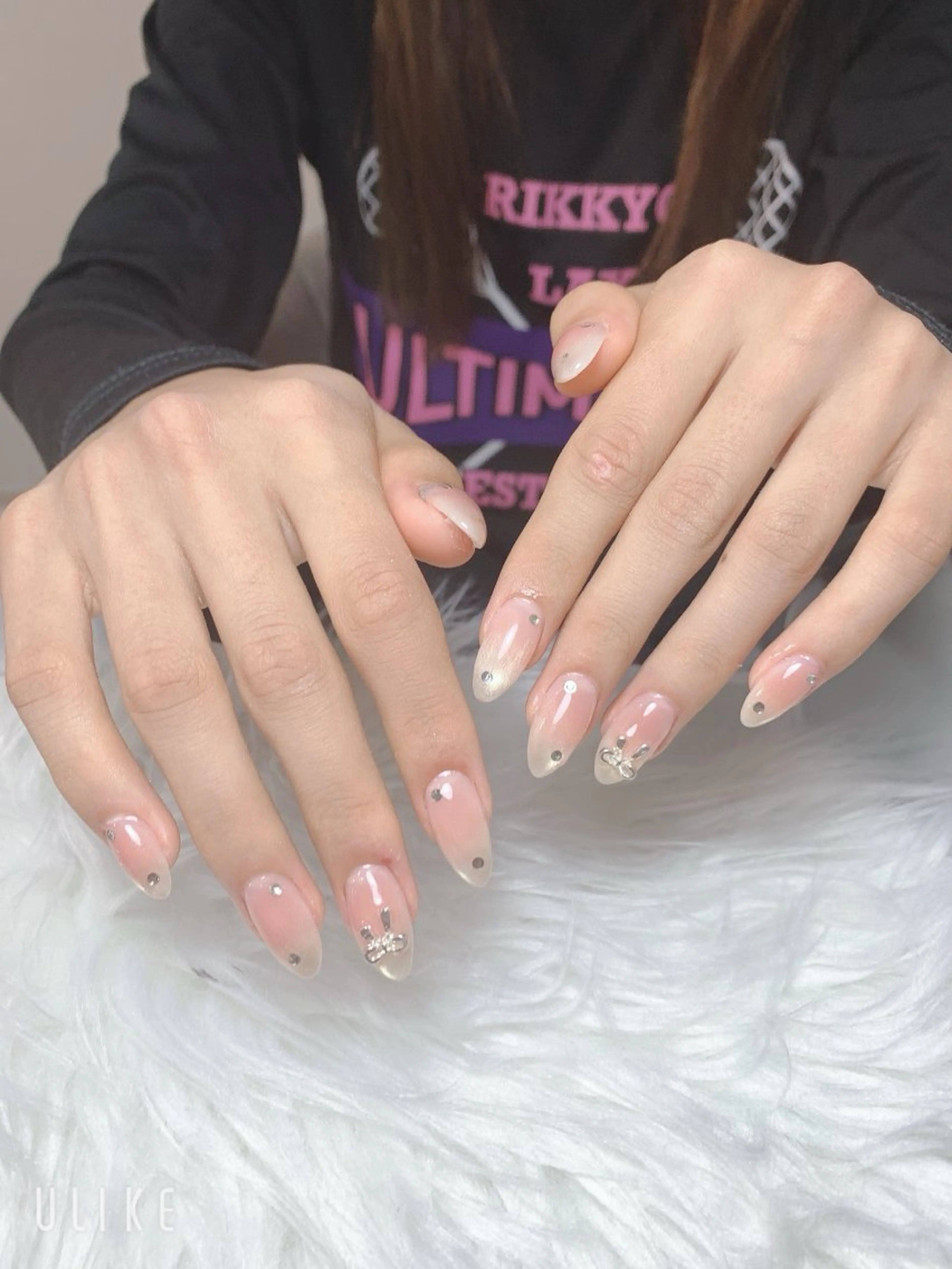 ネイル ハンドネイル T. Leeのネイルデザイン