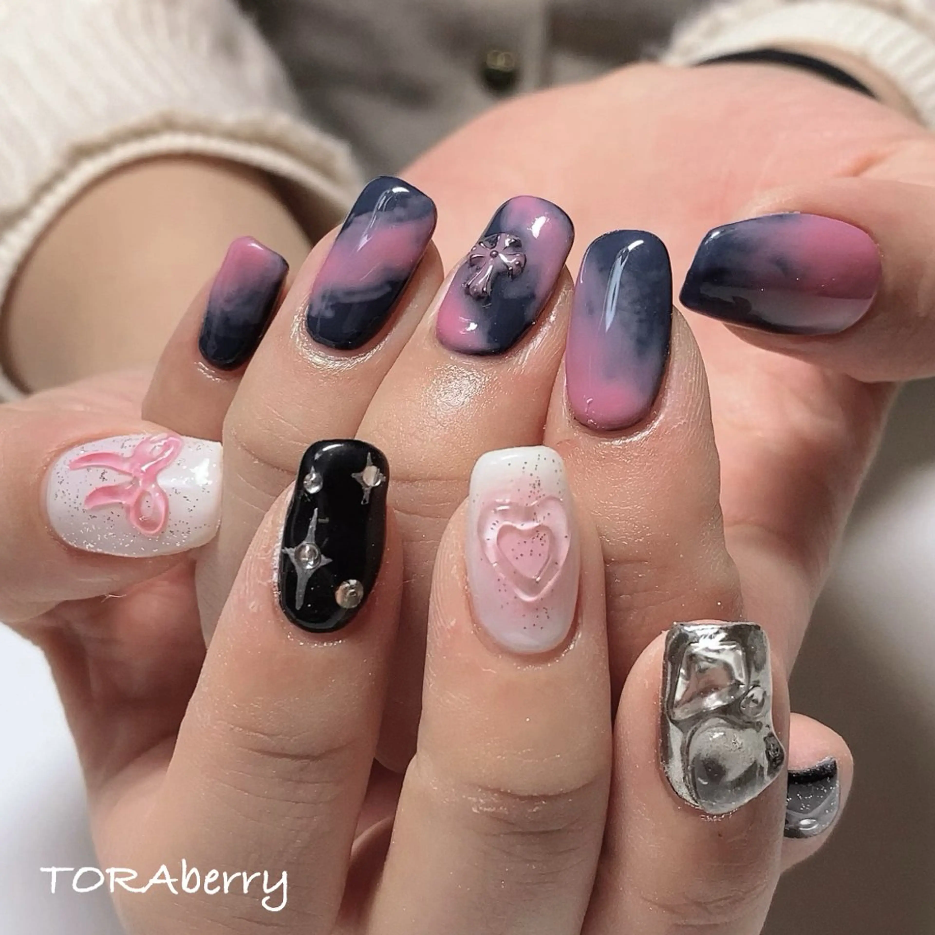 ネイル ハンドネイル ネイリスト なつみのネイルデザイン