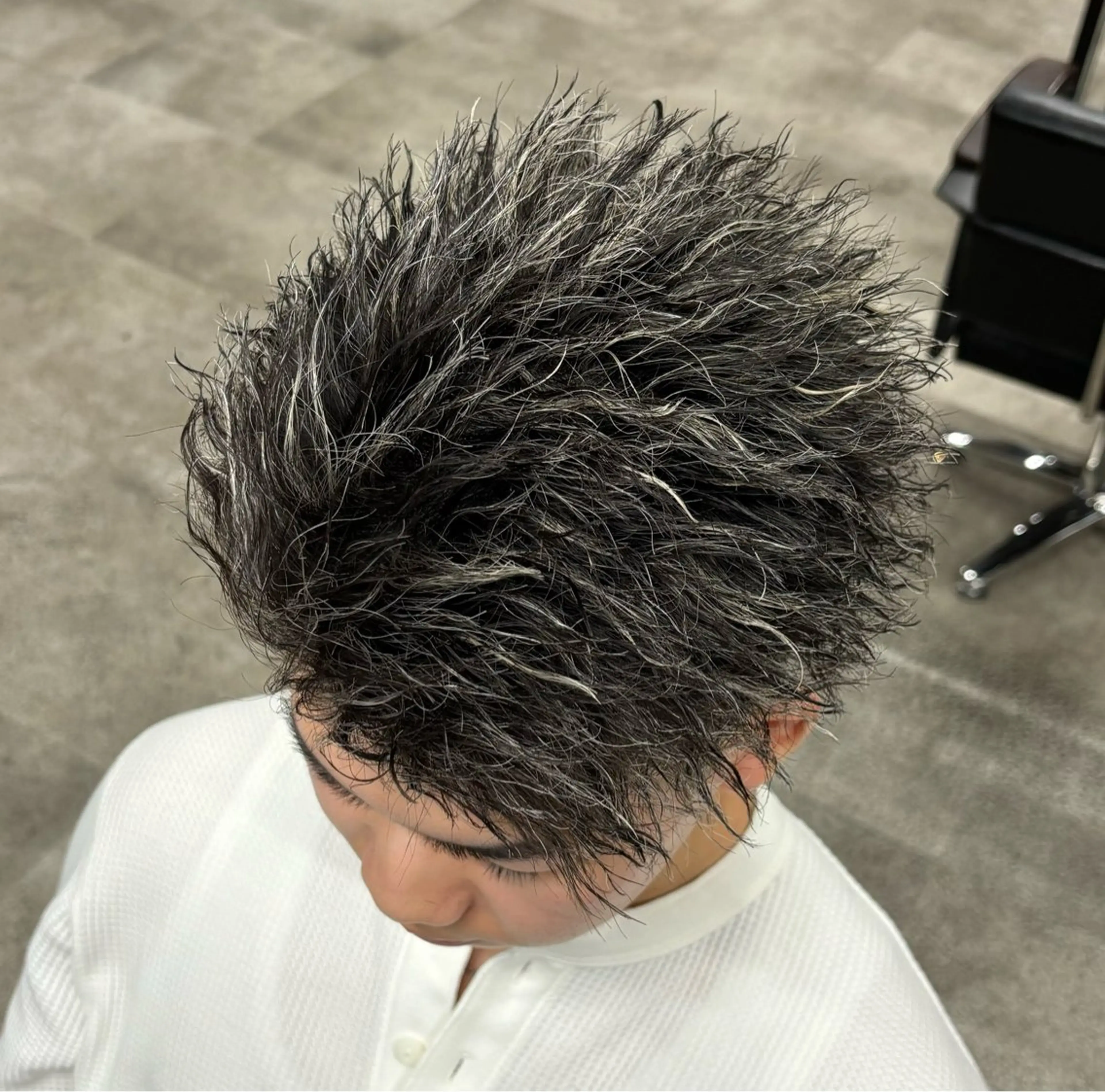 ショート カラー パーマ メンズ era2d所属・マコト/心斎橋 メンズ専門店のヘアスタイル