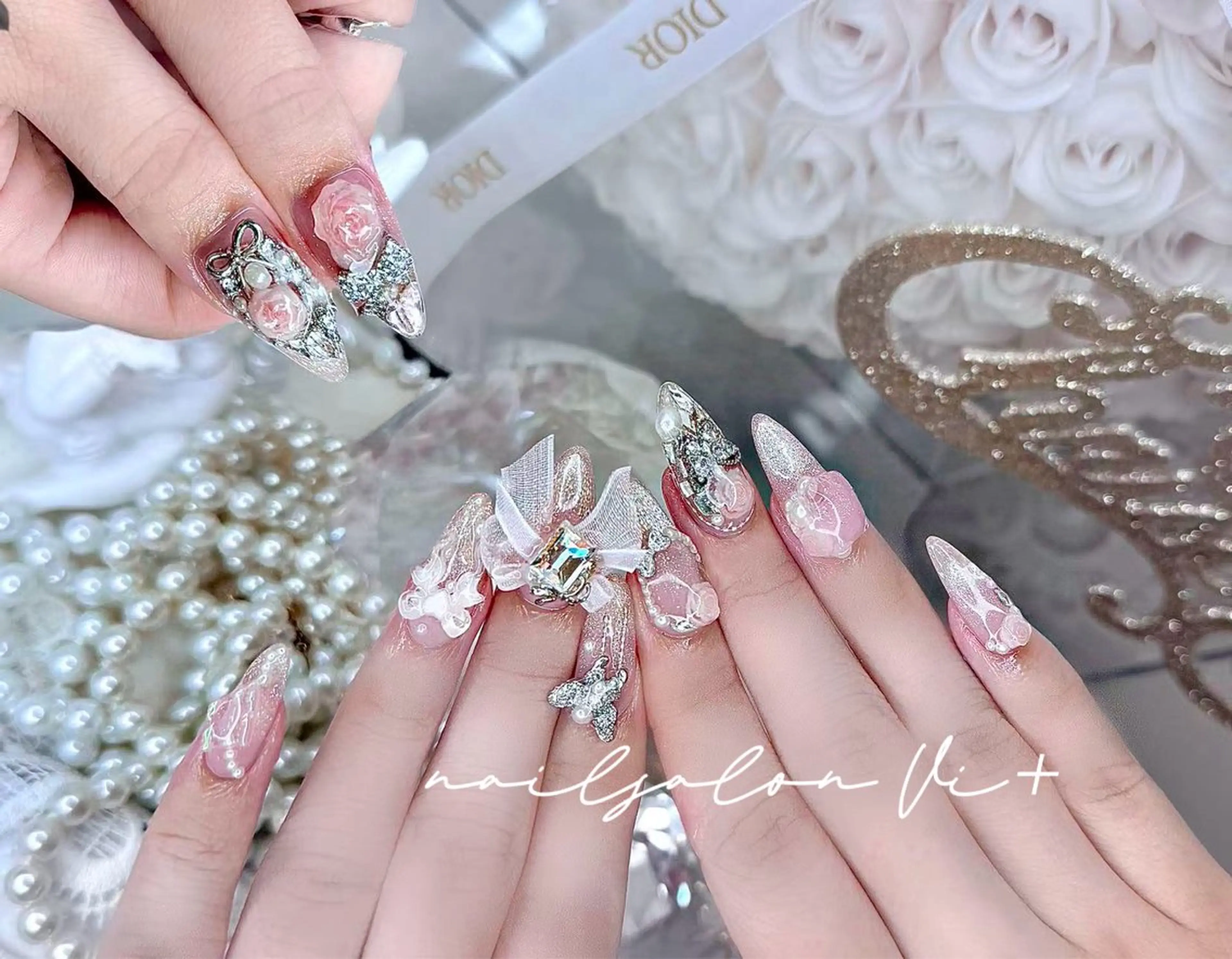 ネイル ハンドネイル ✨Nailsalon Vi+✨のネイルデザイン