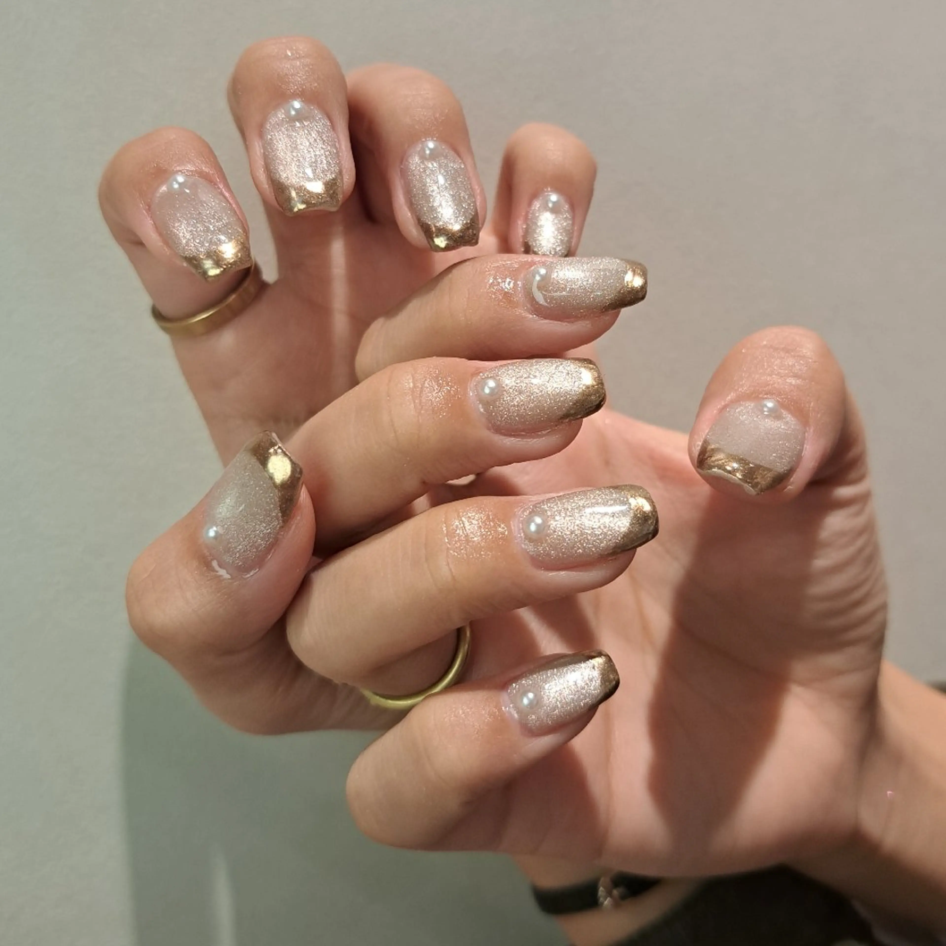 ネイル フレンチネイル キラキラネイル マグネットネイル ミラーネイル 持ち込み Nail mood /アートし放題のネイルデザイン