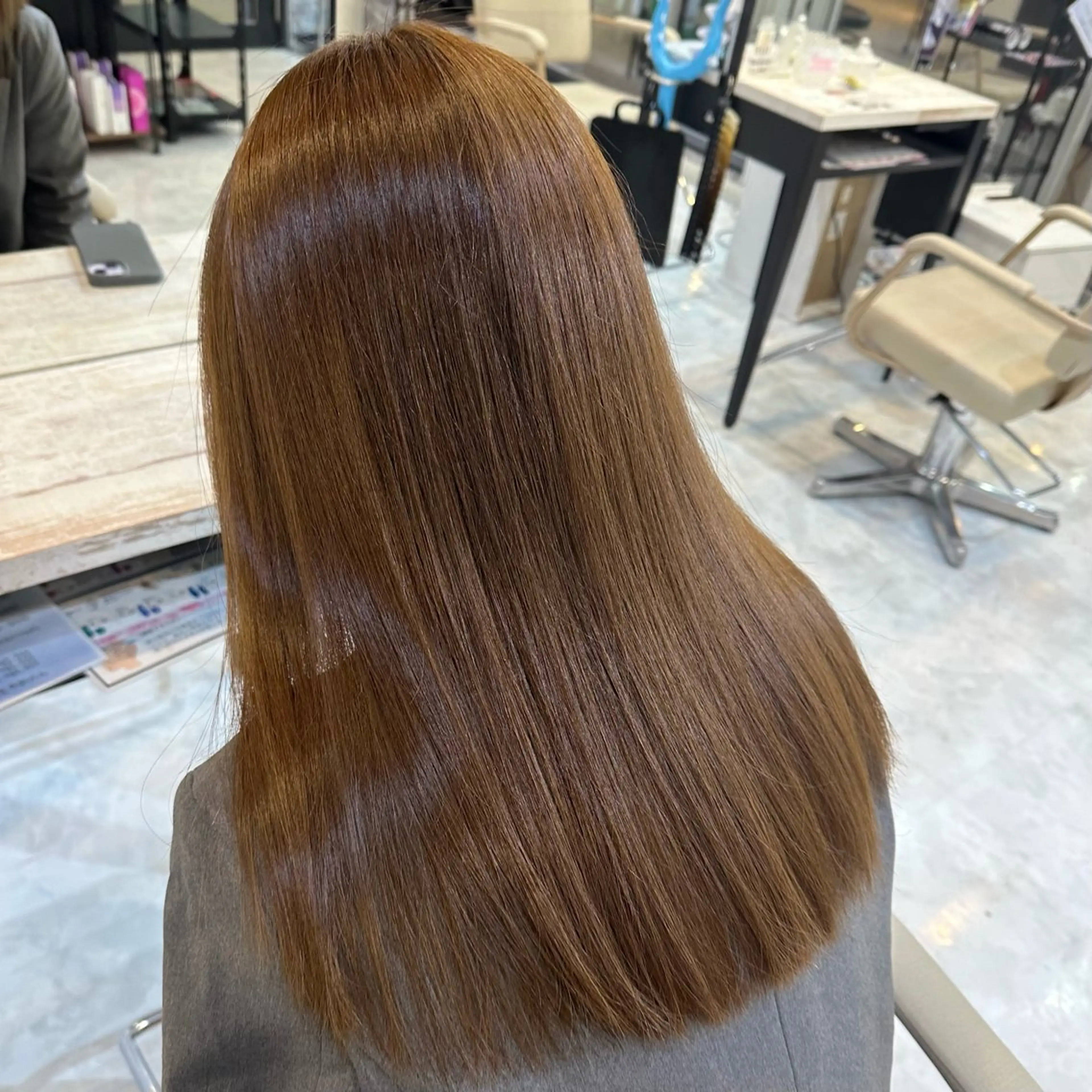 超音波CAREPROで艶持続✨ カット+カラー+3step集中ケアの写真