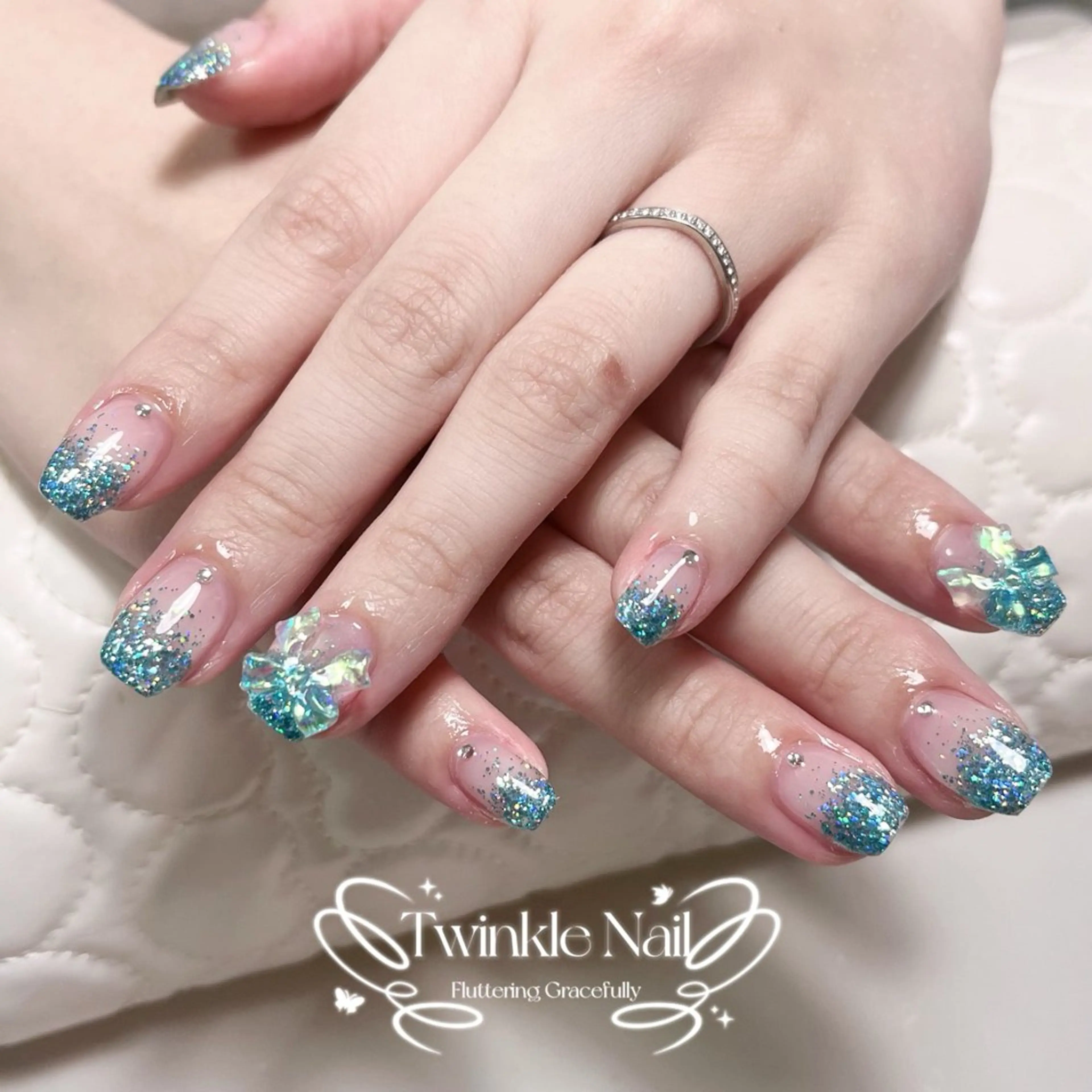 ネイル キラキラネイル 夏ネイル Twinkle Nail Kuboのネイルデザイン