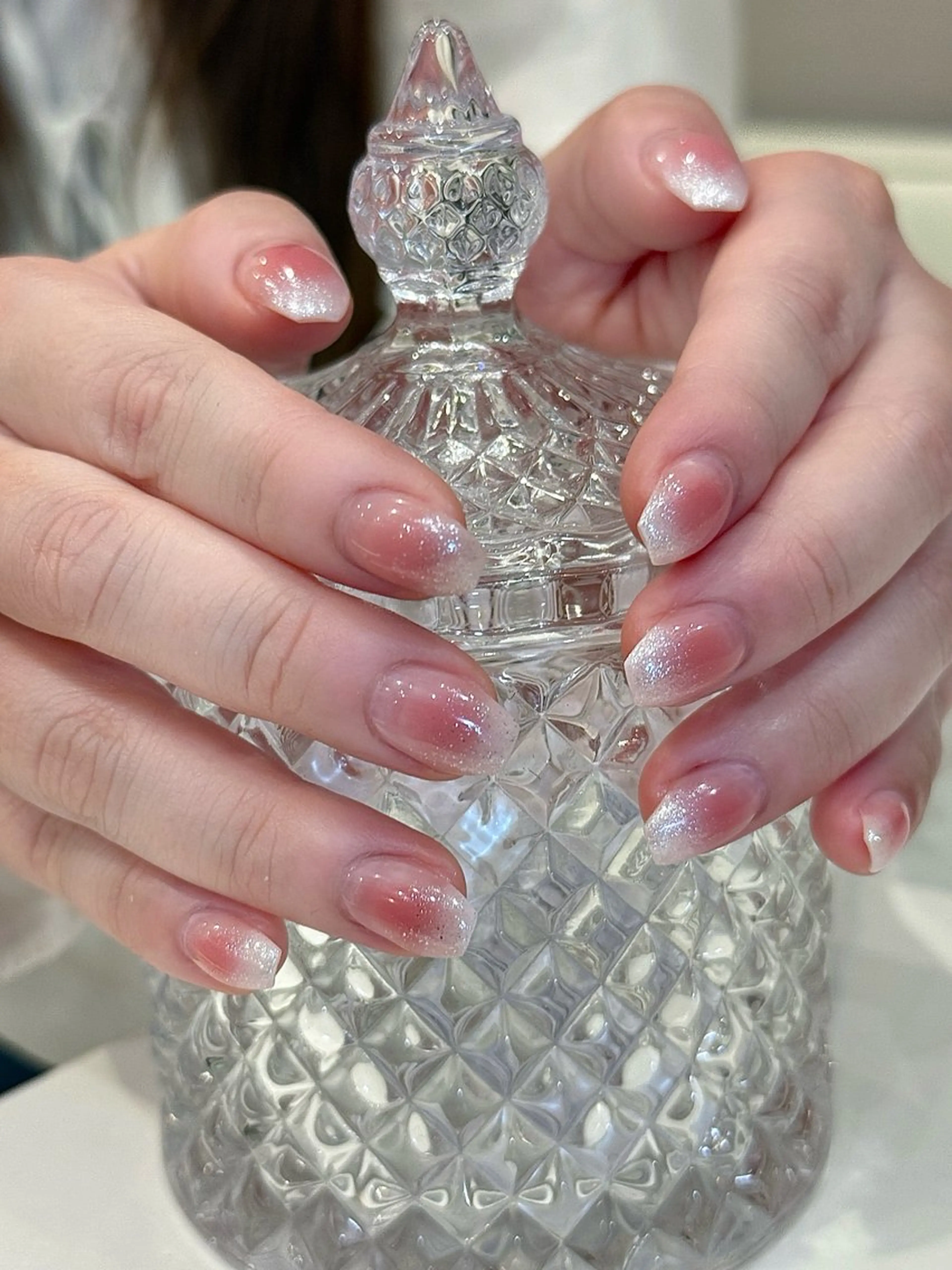 ネイル オーロラネイル チークネイル フレンチネイル ガラスフレンチ グラデーション H&Bsalon カイのネイルデザイン