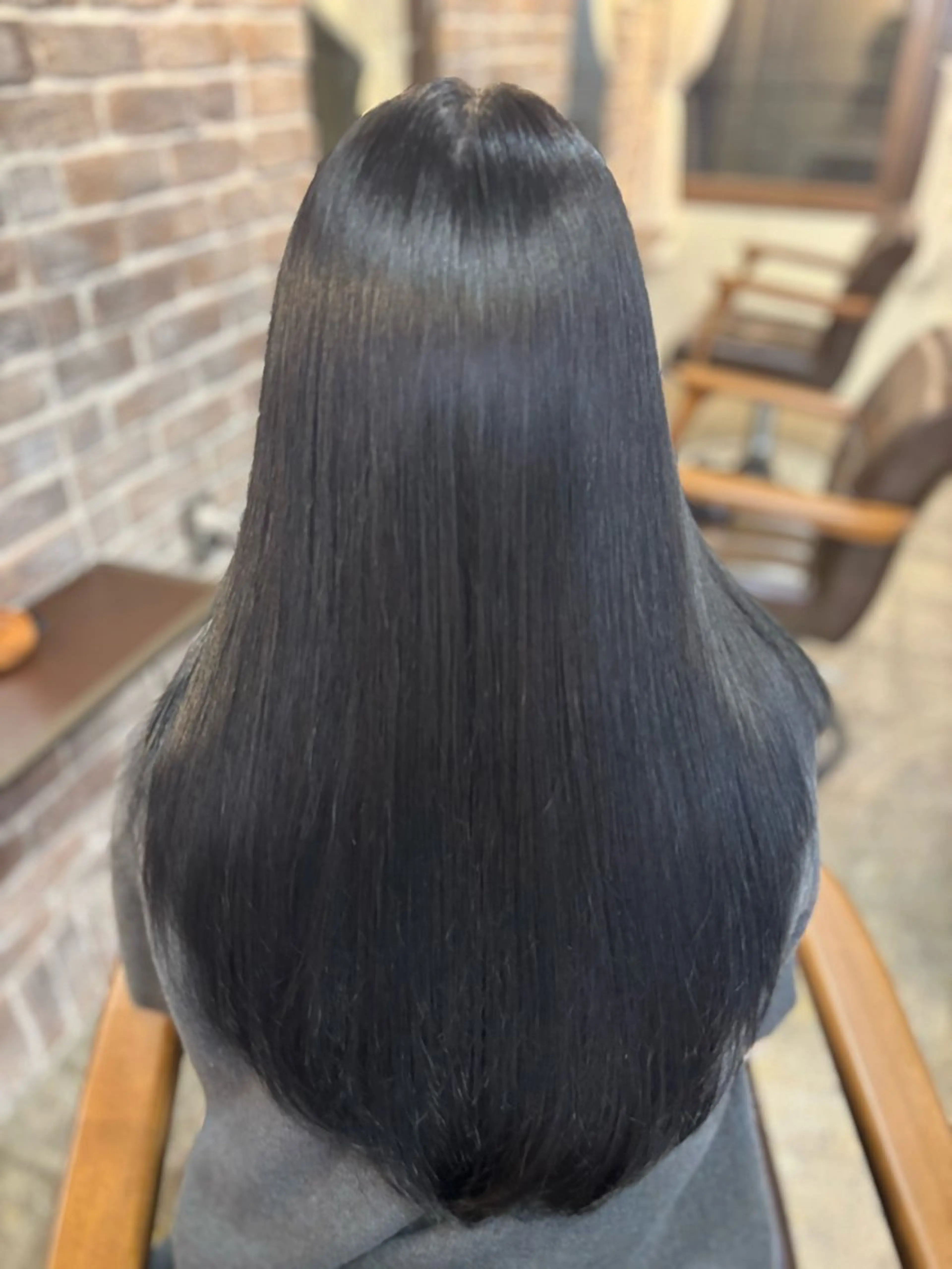 ロング カラー 黒髪 ブルーカラー ブルーブラック ヘアカラー カラーモデル/ 川野秀真のヘアスタイル