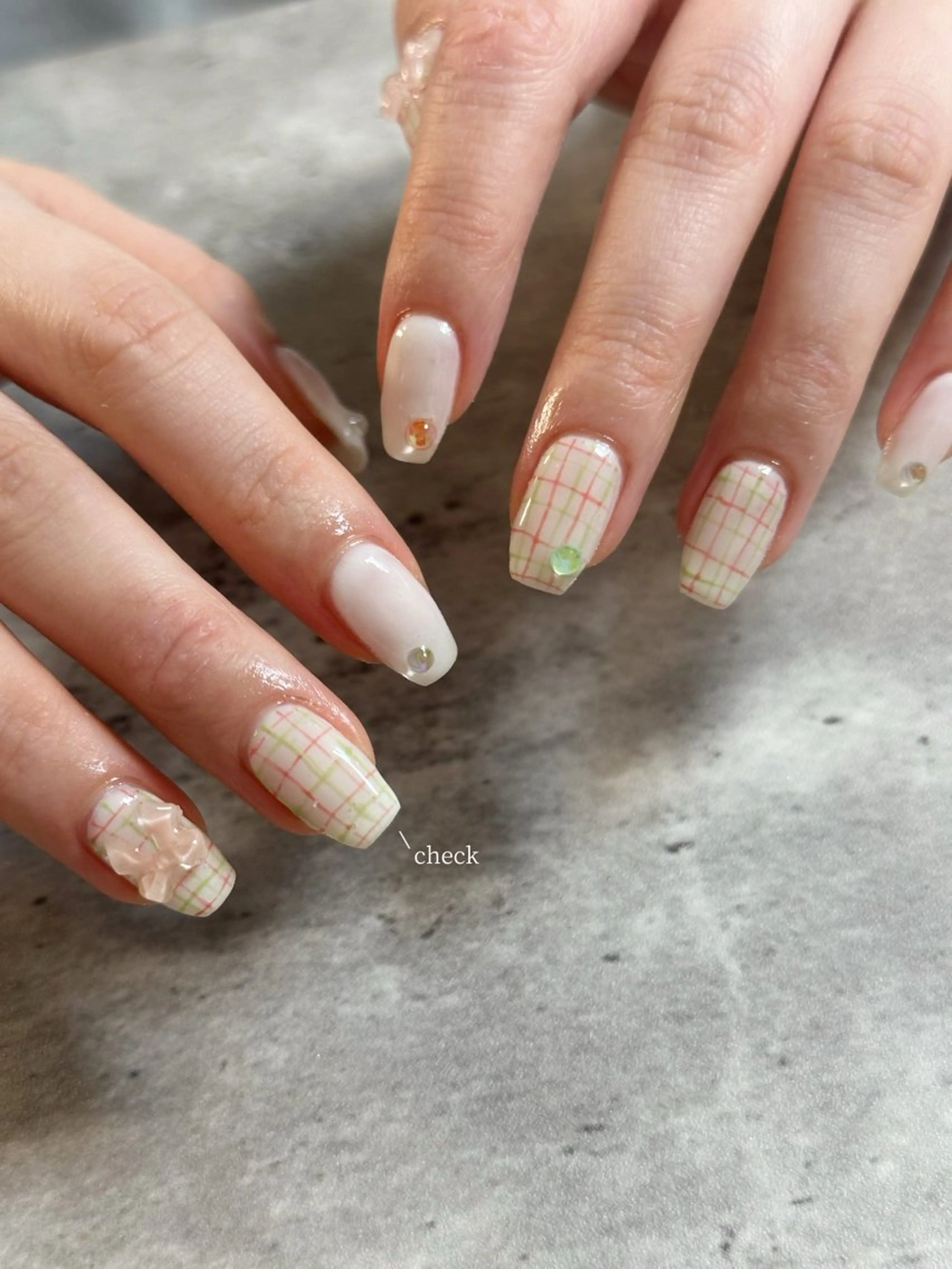 ネイル ハンドネイル One's Nail Roomのネイルデザイン