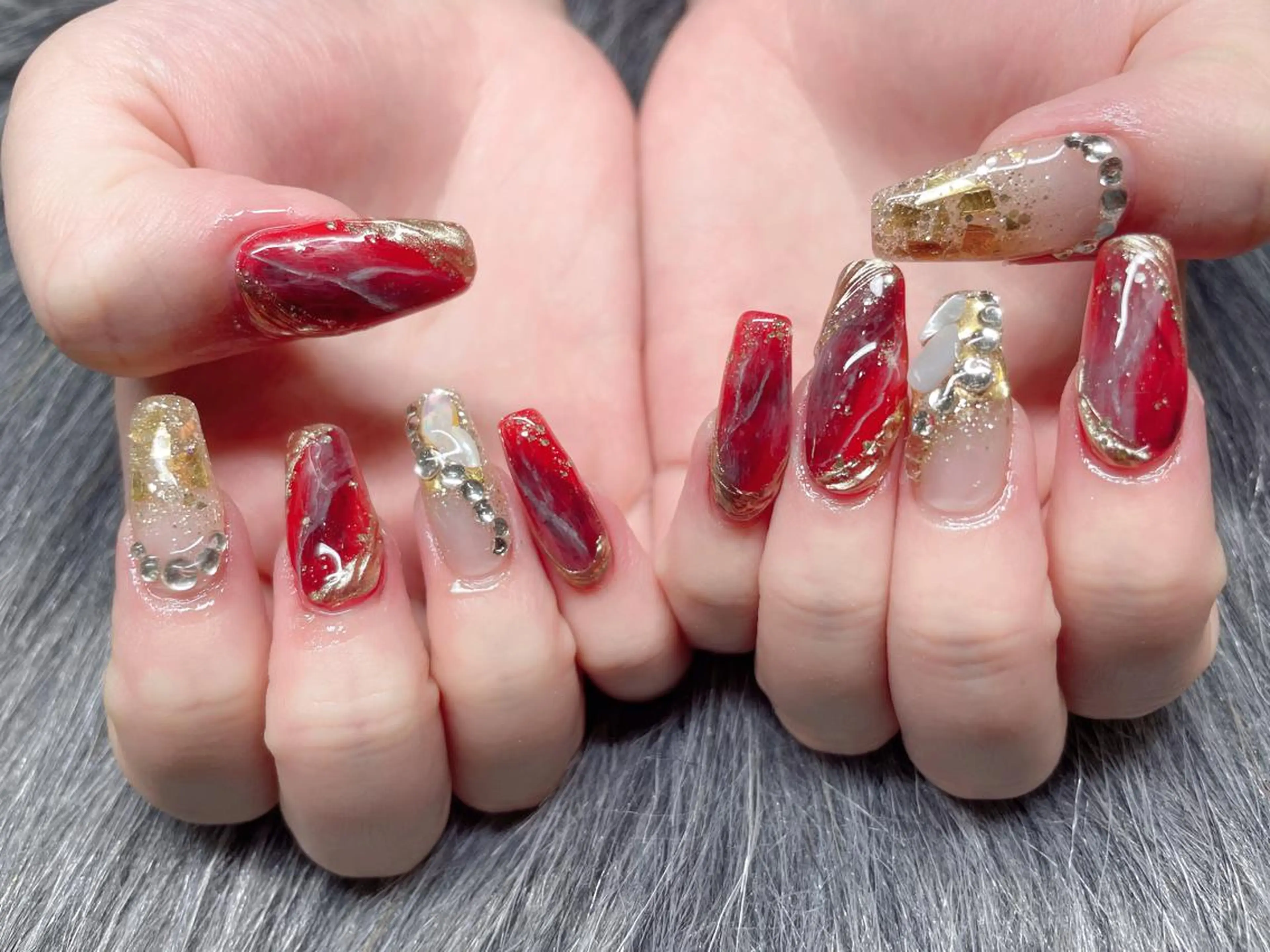 ミディアム ネイル ハンドネイル 《LB》ラブリエ Nail&eyeのマツエク・マツパデザイン