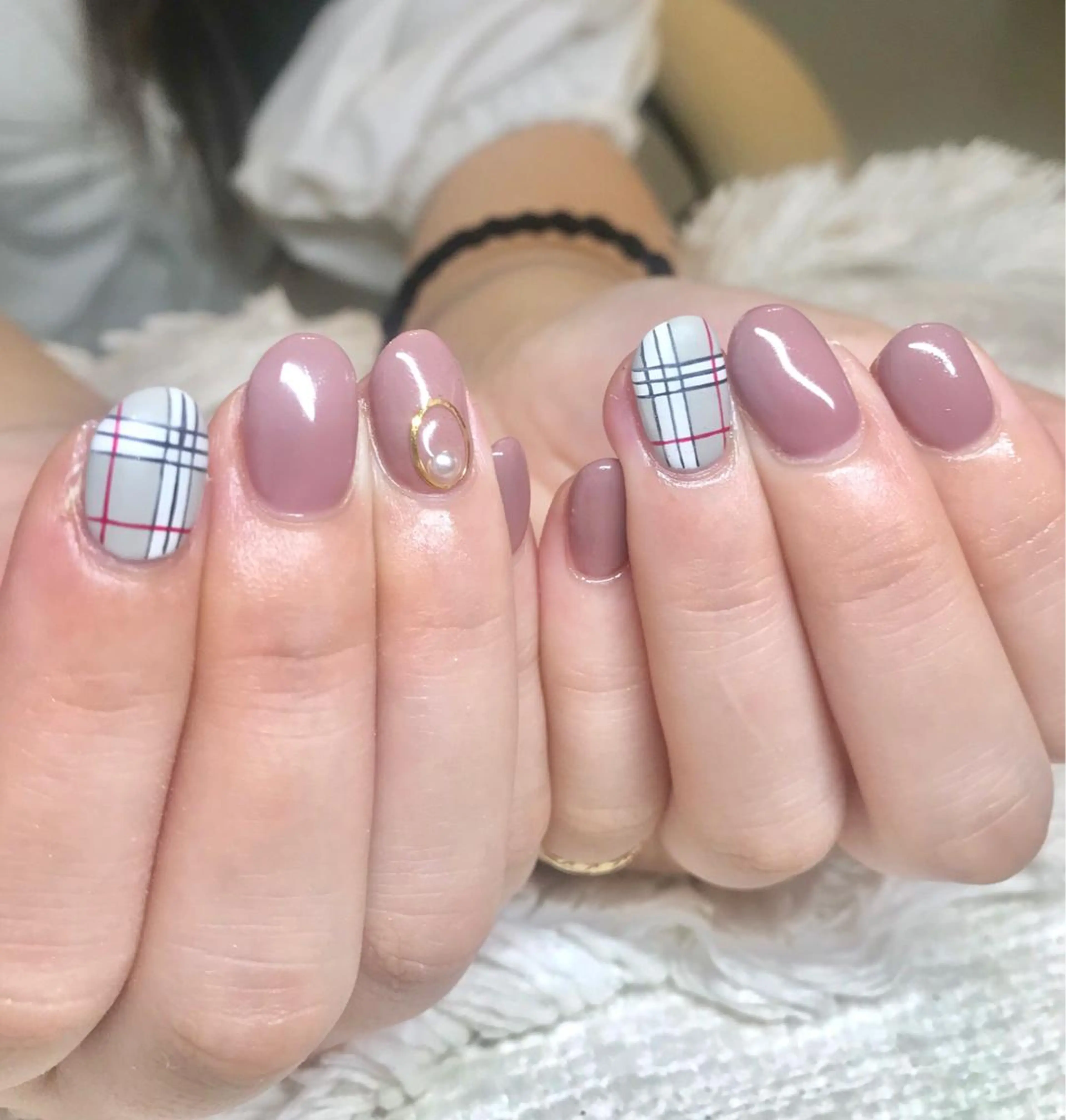 ショート カラー パーマ ヘアアレンジ メンズ キッズ ネイル マツエク・マツパ ピンクカラー カラーマツエク ピンク ハンドネイル ハンドケア nail&eye Aoのマツエク・マツパデザイン