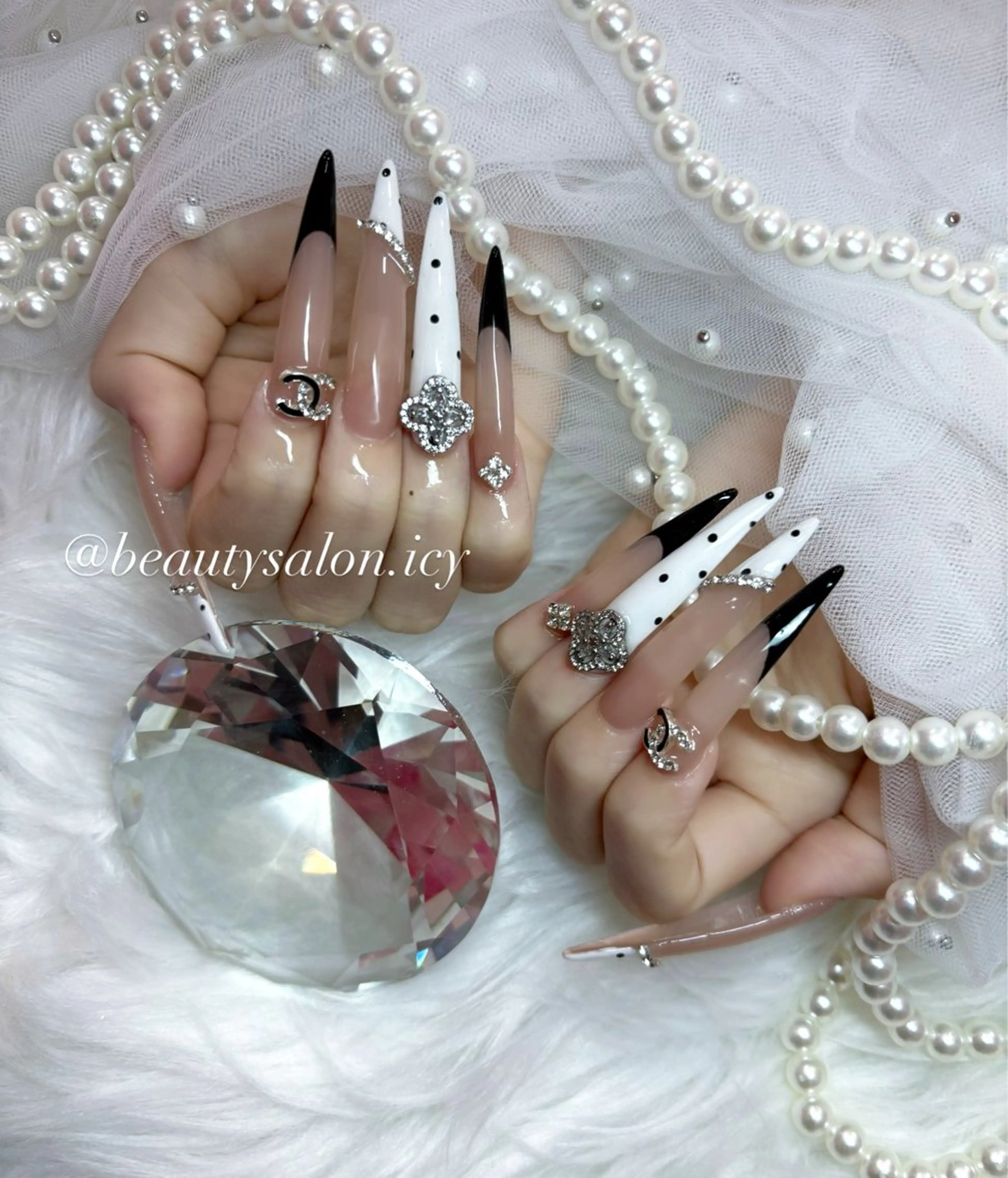 ネイル ハンドネイル ビューティーサロン ICYのネイルデザイン