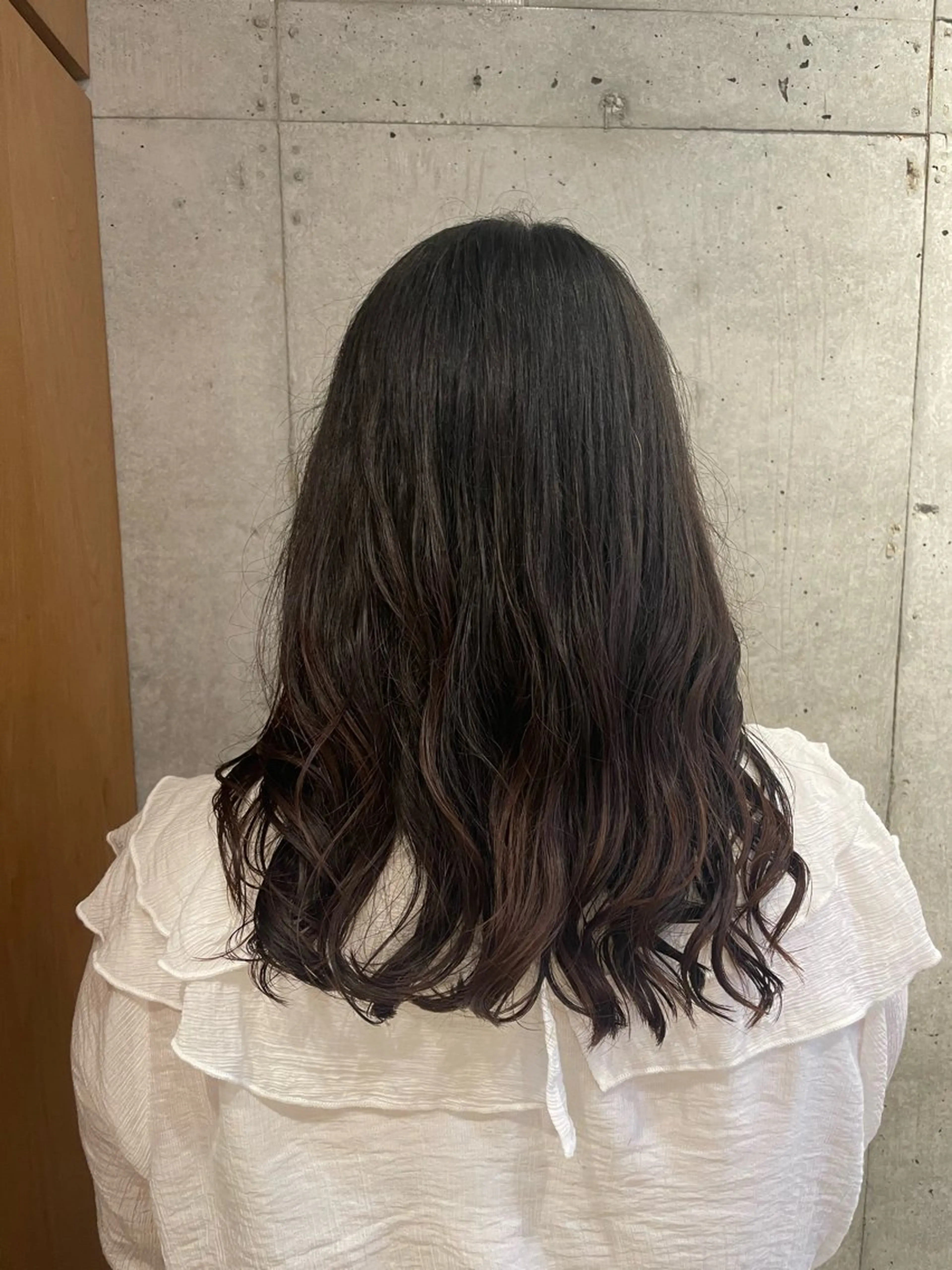 ロング パーマ デジタルパーマ CRESCENDO 山本樹カットカラーのヘアスタイル