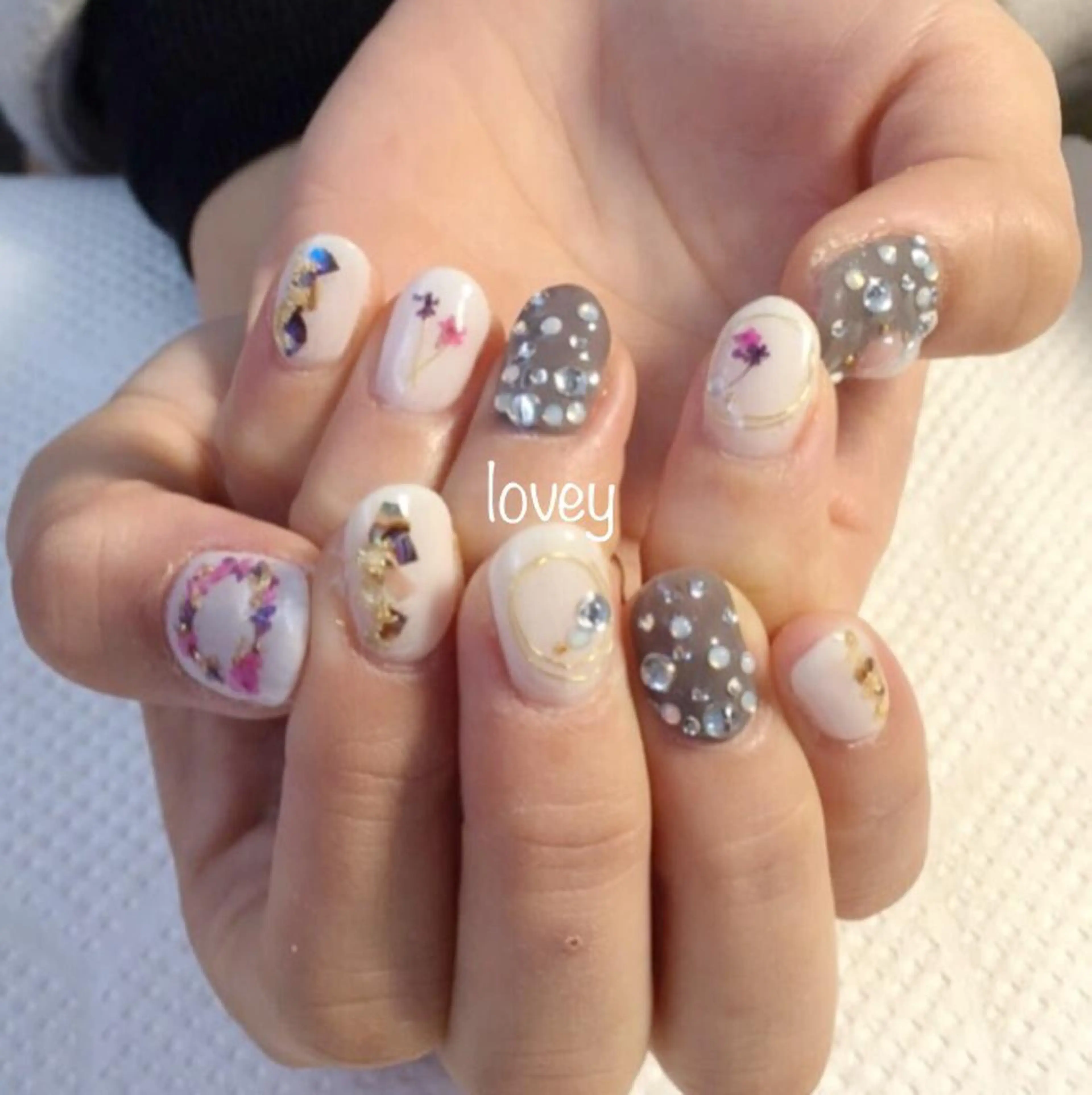 ネイル プライベートサロン loveyのネイルデザイン
