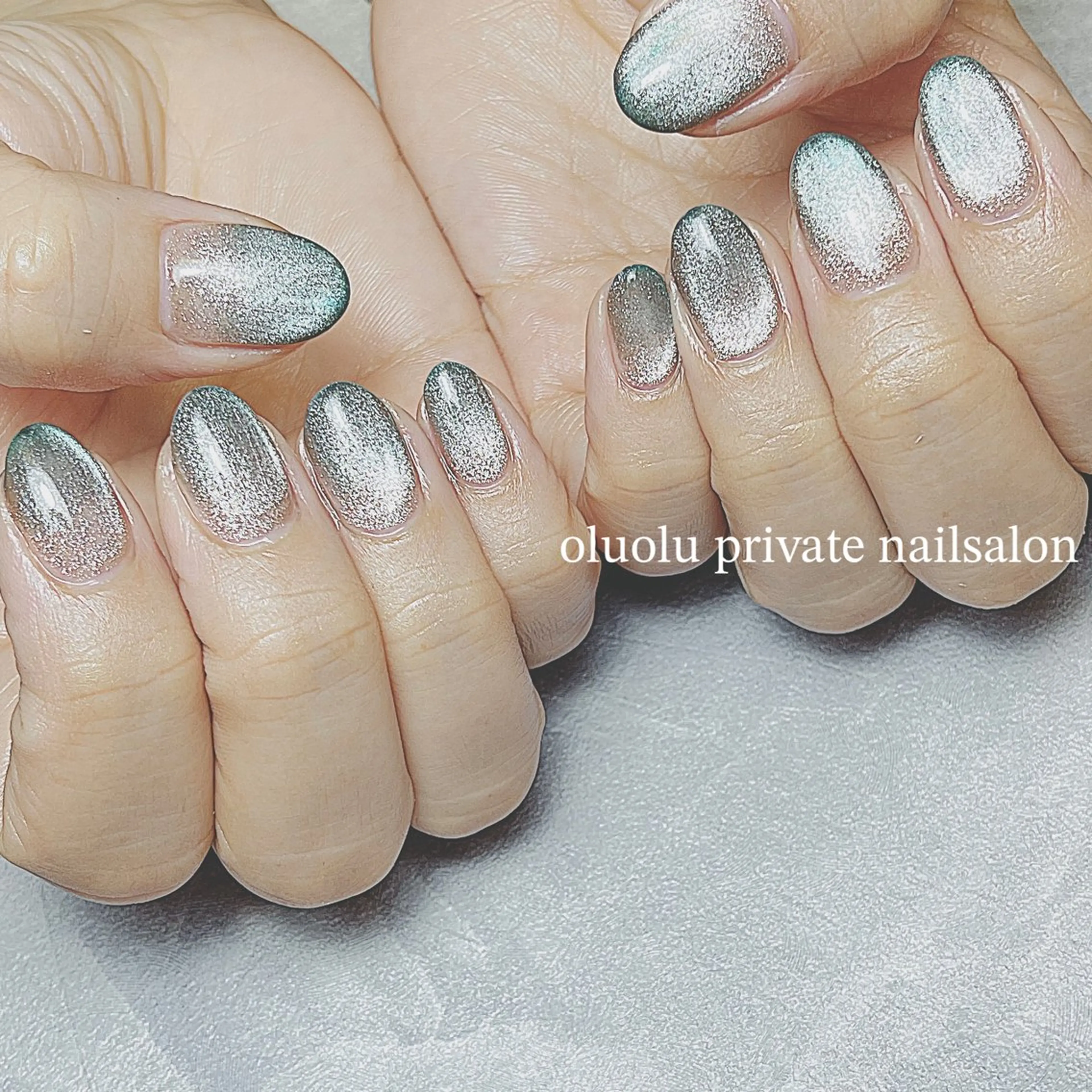 ネイル アートネイル フットネイル グラデーション マグネットネイル ニュアンスネイル ハンドネイル 大村 紬華のネイルデザイン