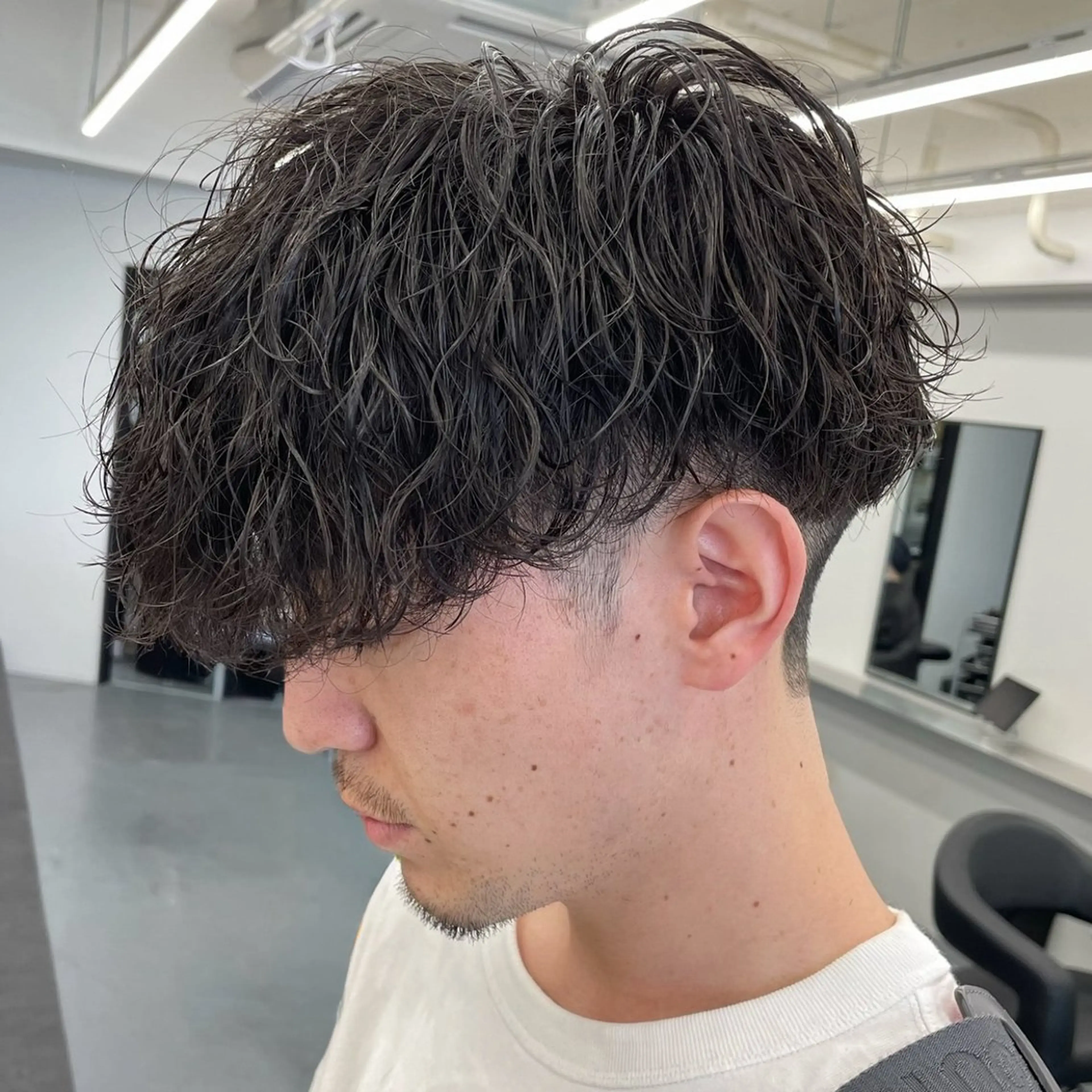 ショート パーマ メンズ カット パーマ トリートメント &c. hair studio所属・メンズパーマの人 KAZUのヘアスタイル